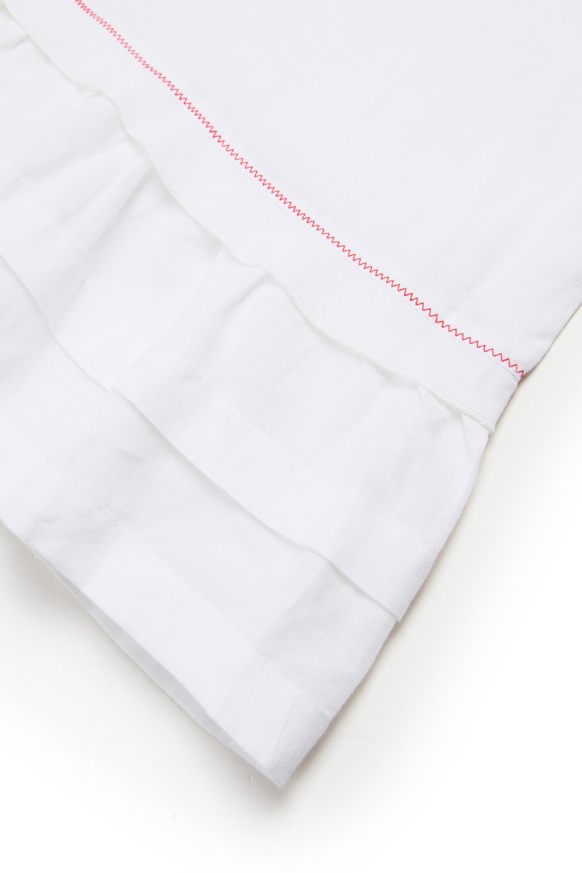 Dress with heart embroidery and ruffles