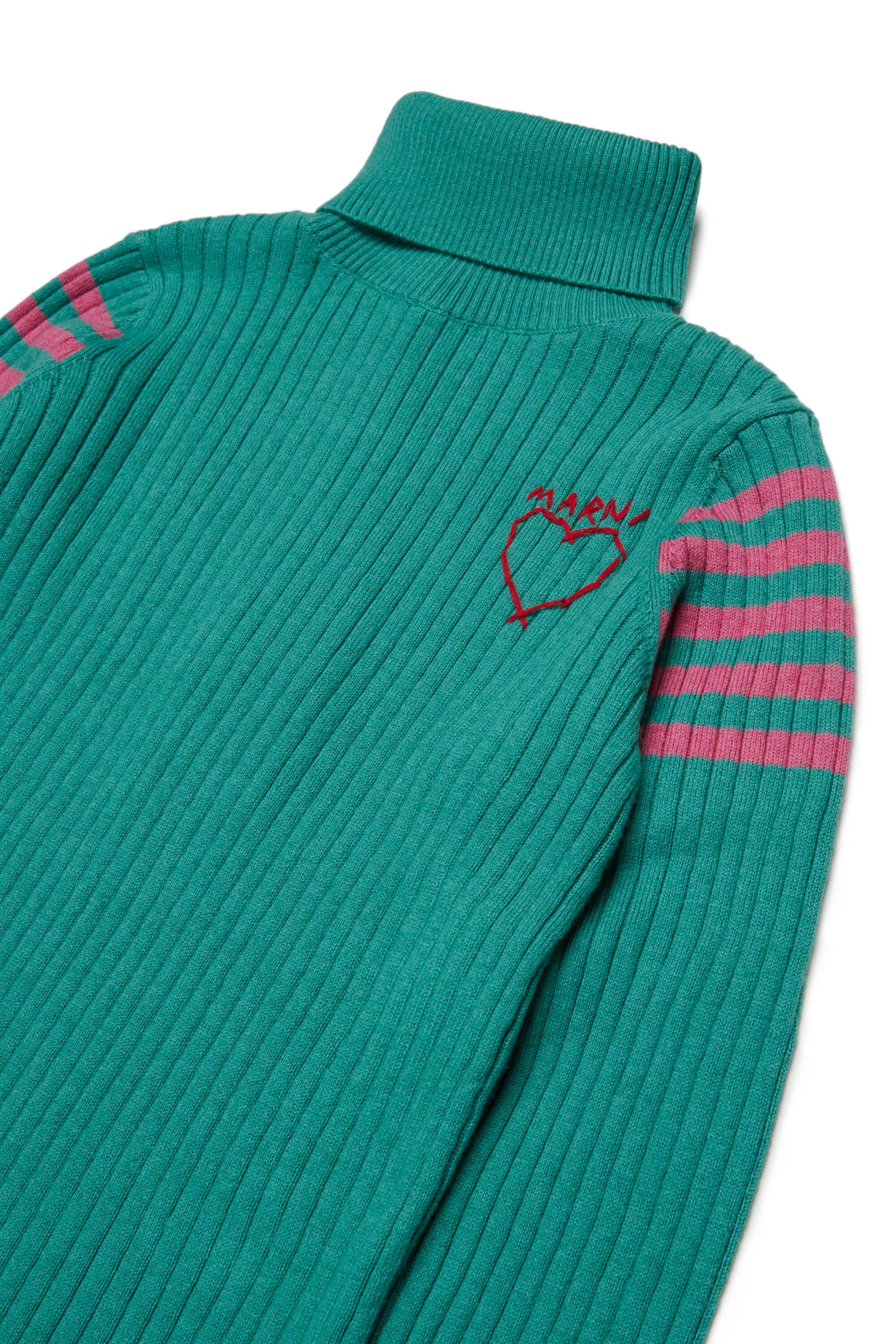 Jersey de canalé con motivo de corazón