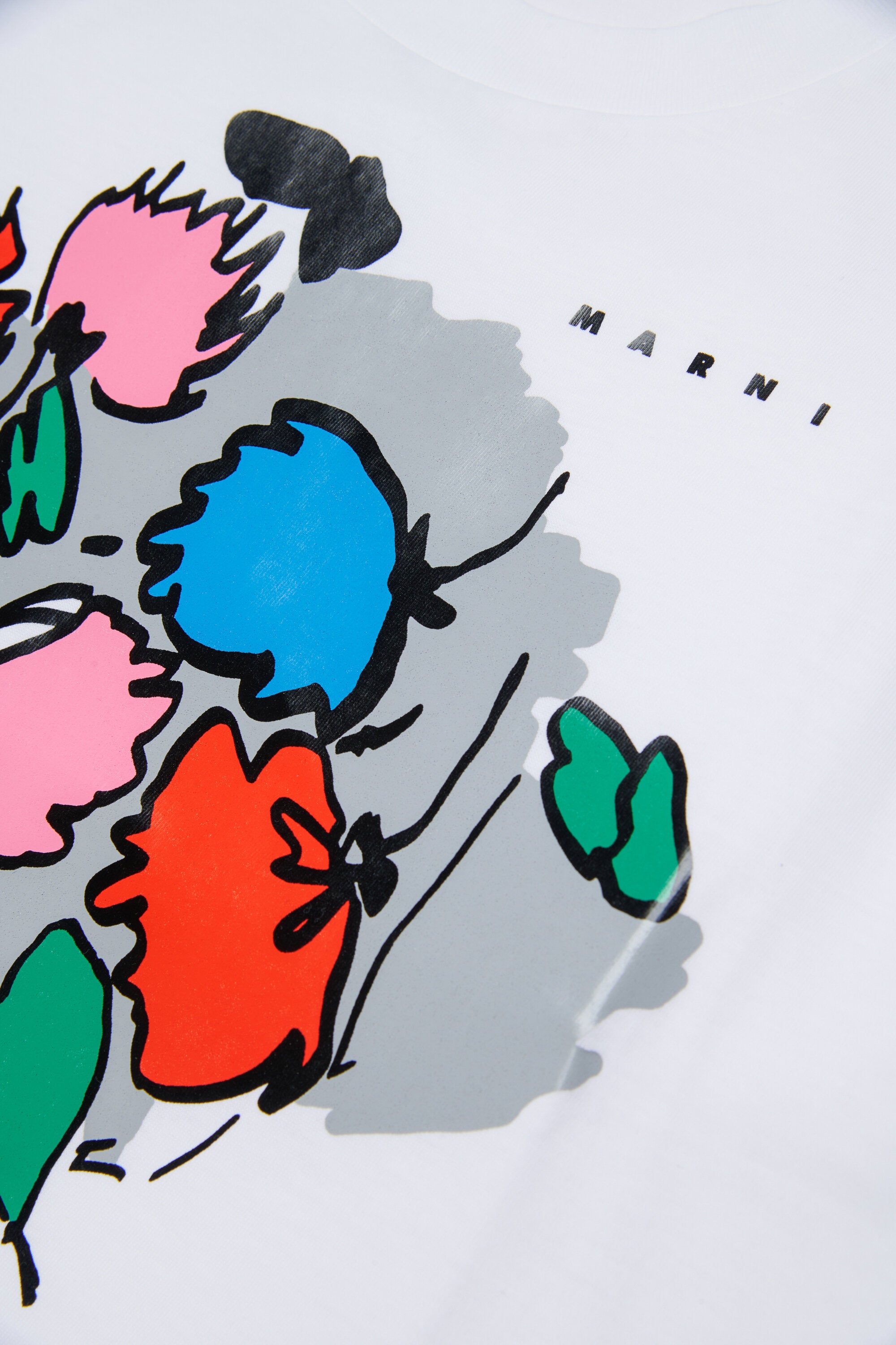 Camiseta con estampado gráfico