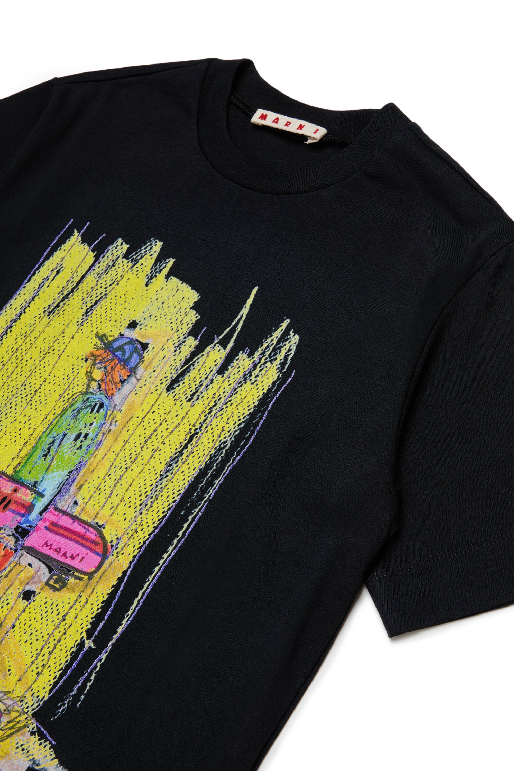 Camiseta con estampado colorido en la parte delantera