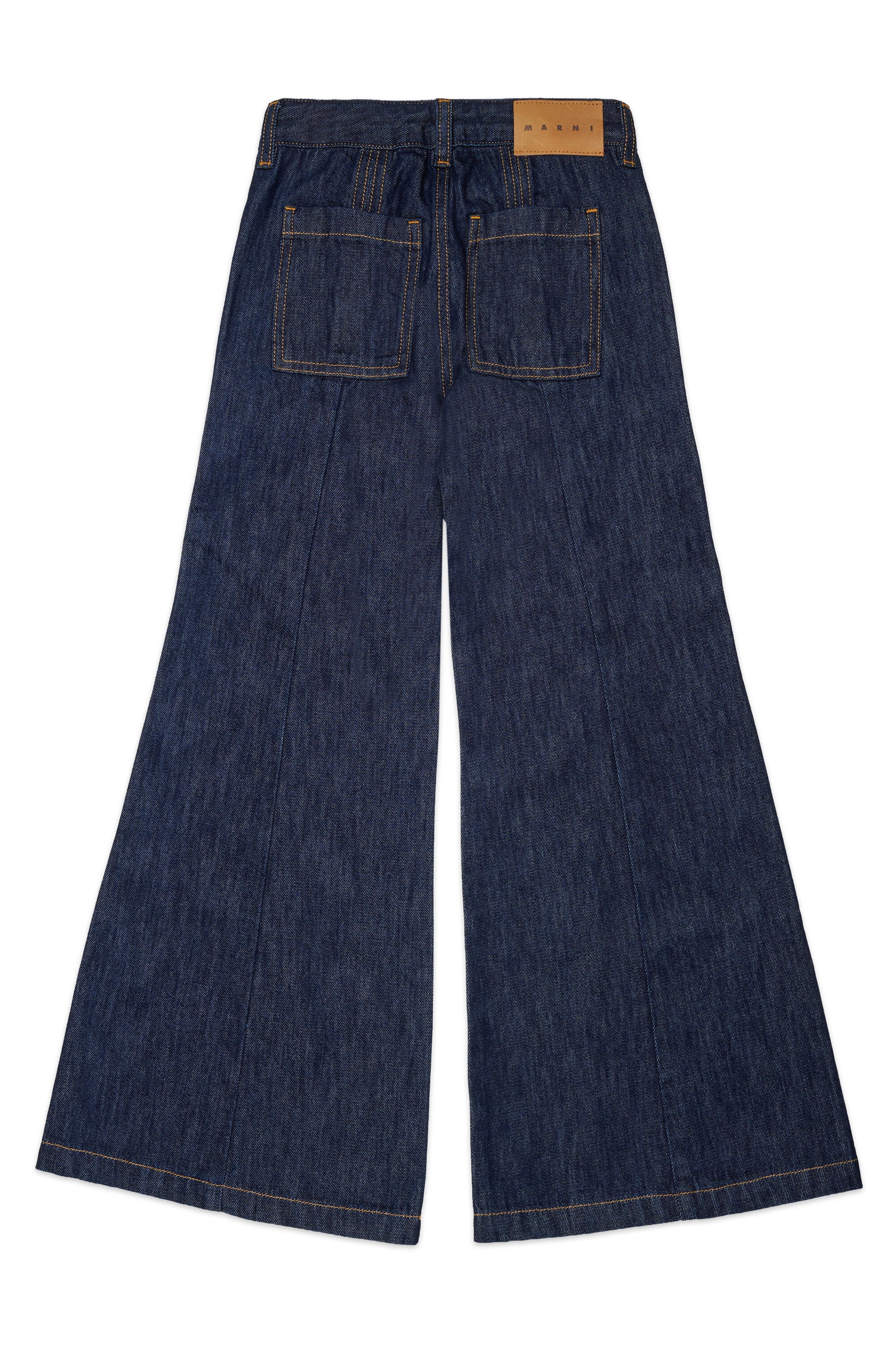 Jeans corte acampanado azul medio
