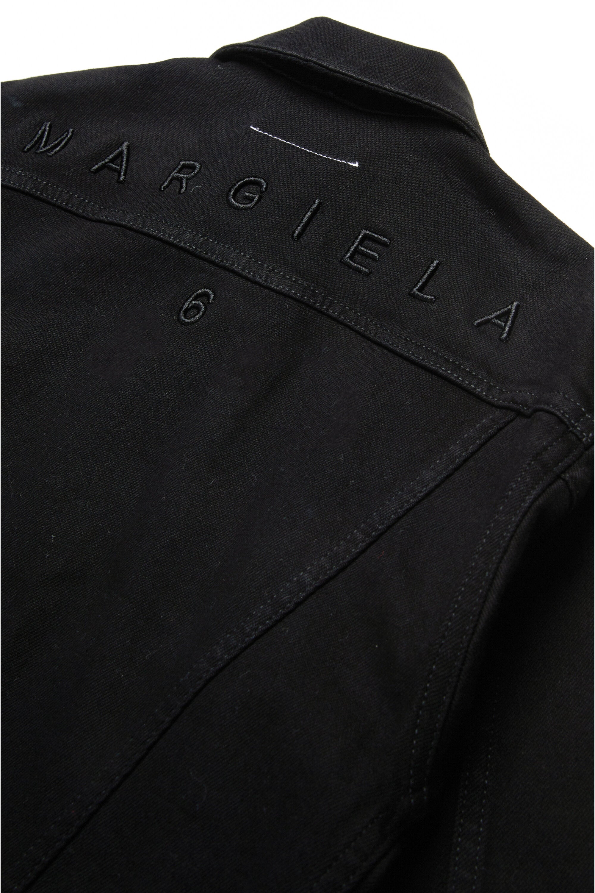 Cazadora vaquera negra de marca