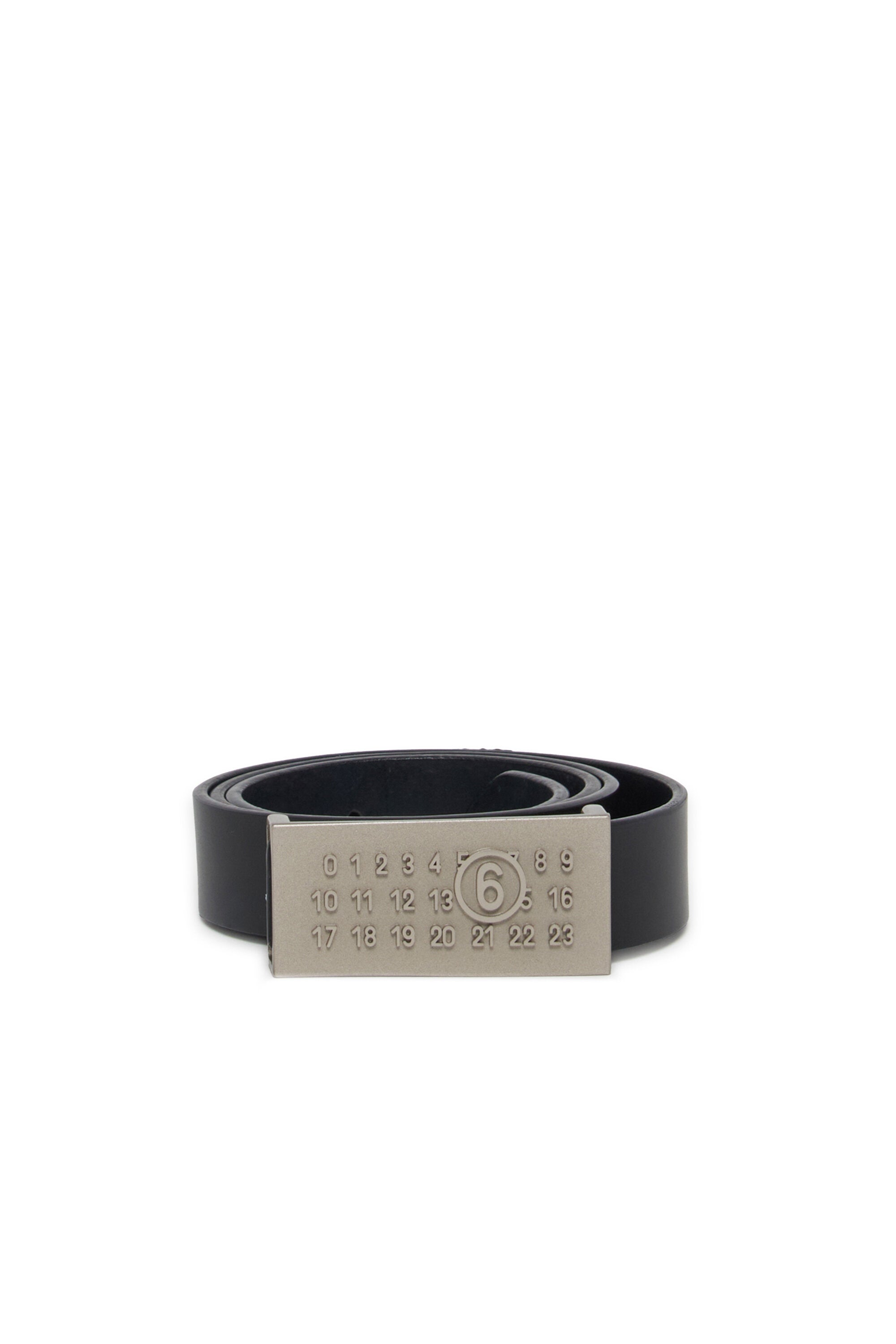 Leather belt branded with numeric logo