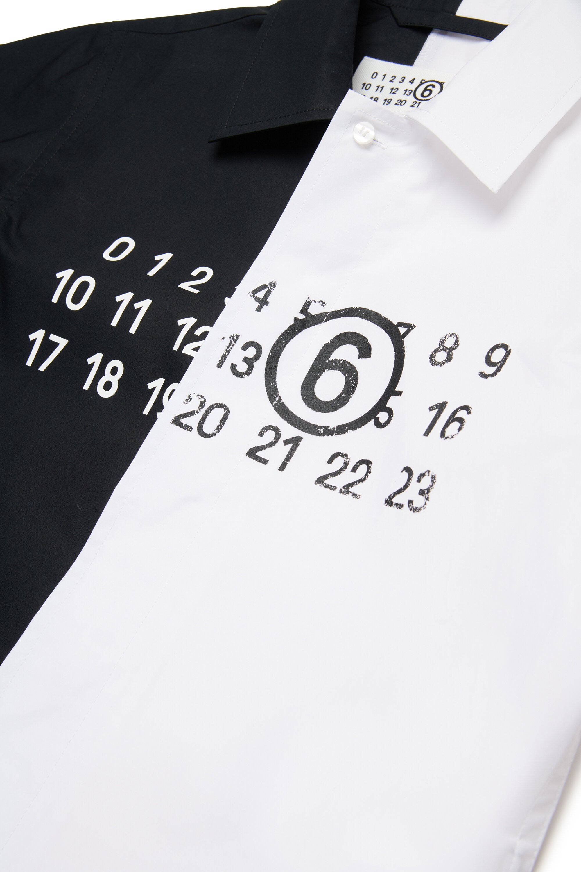 Camisa recortada de popelín colorblock