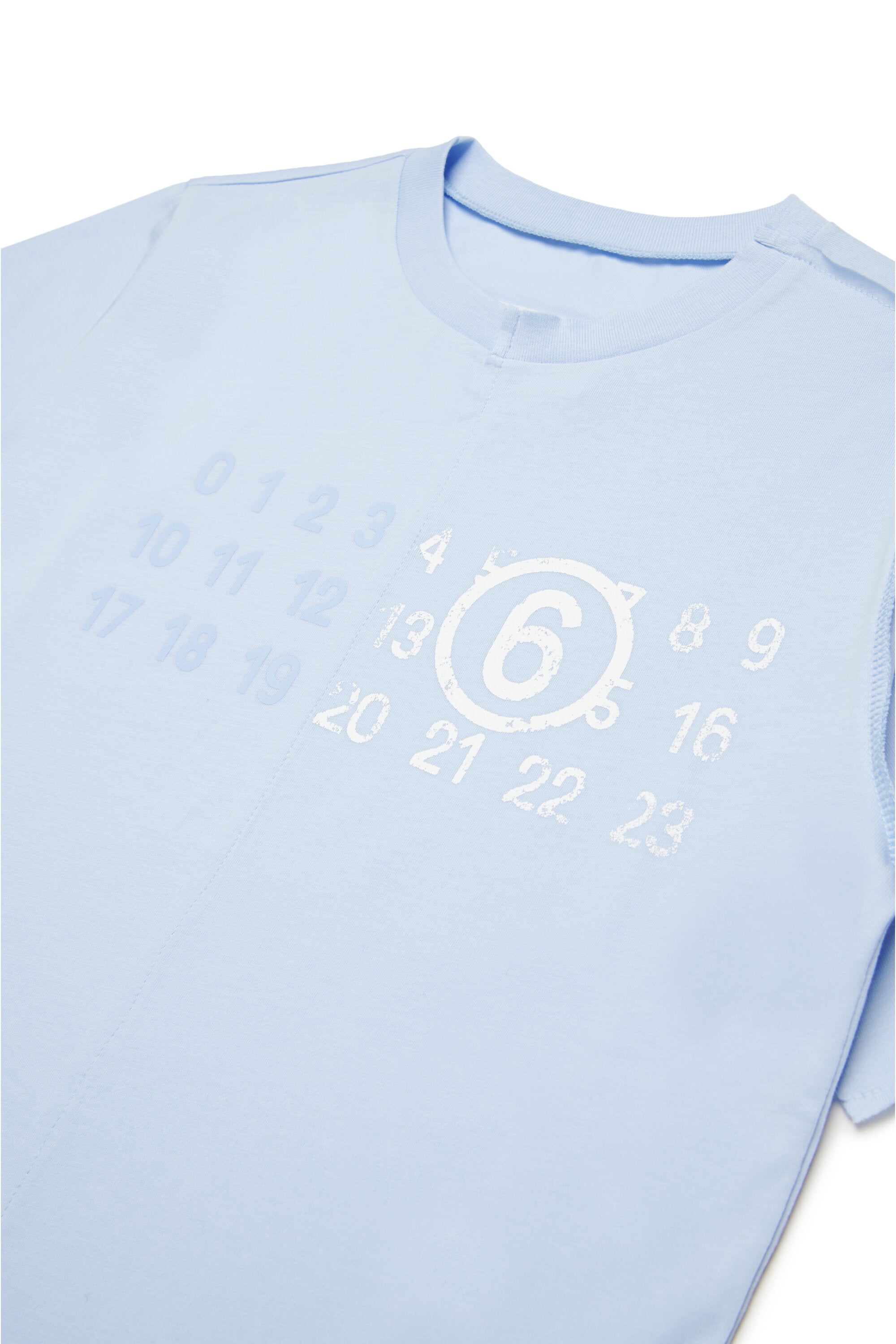 Camiseta recortada con Stamp Numbers