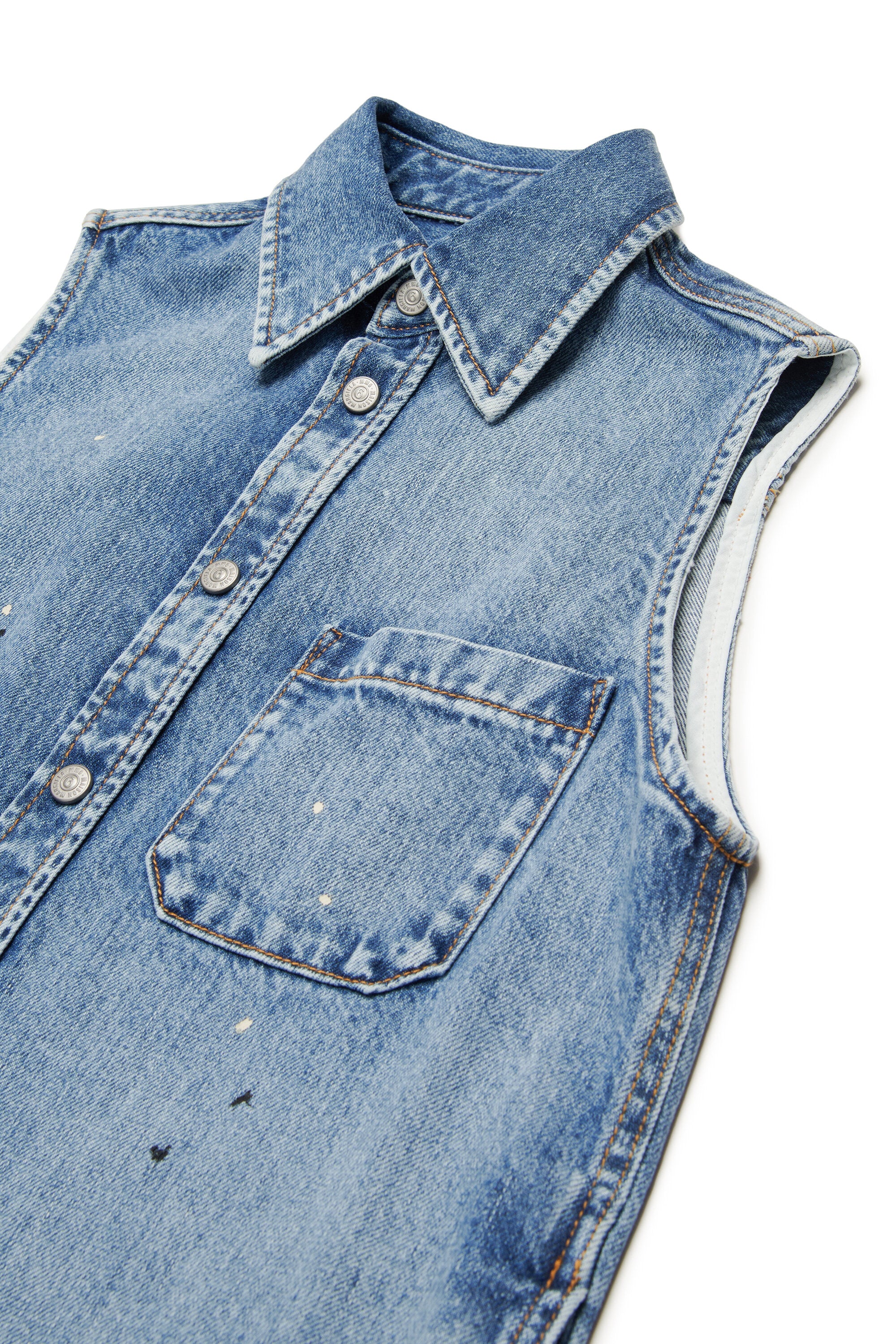 Vestido maxi-camisa en denim con lunares de colores