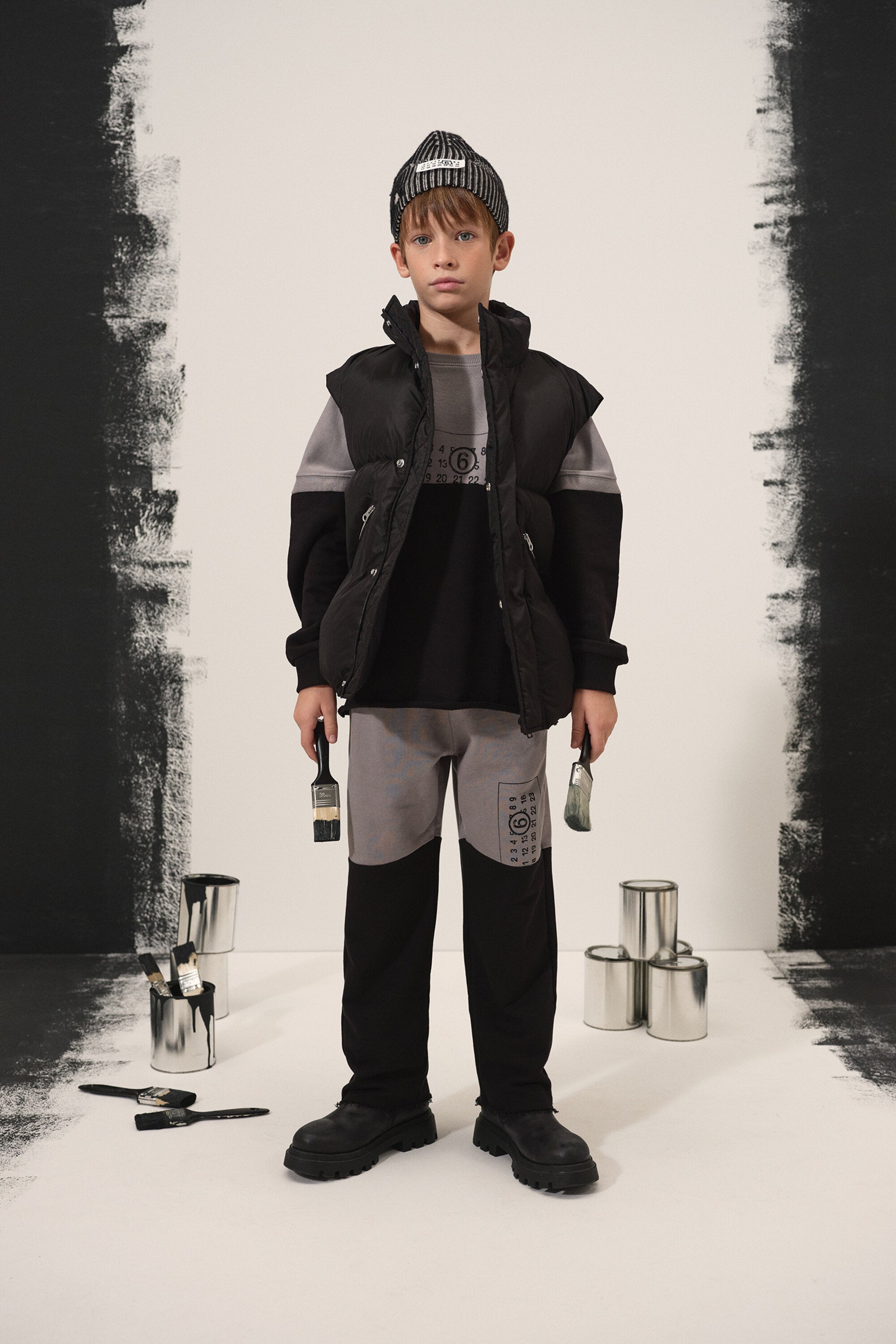 Pantalones de sudadera recortada bicolor