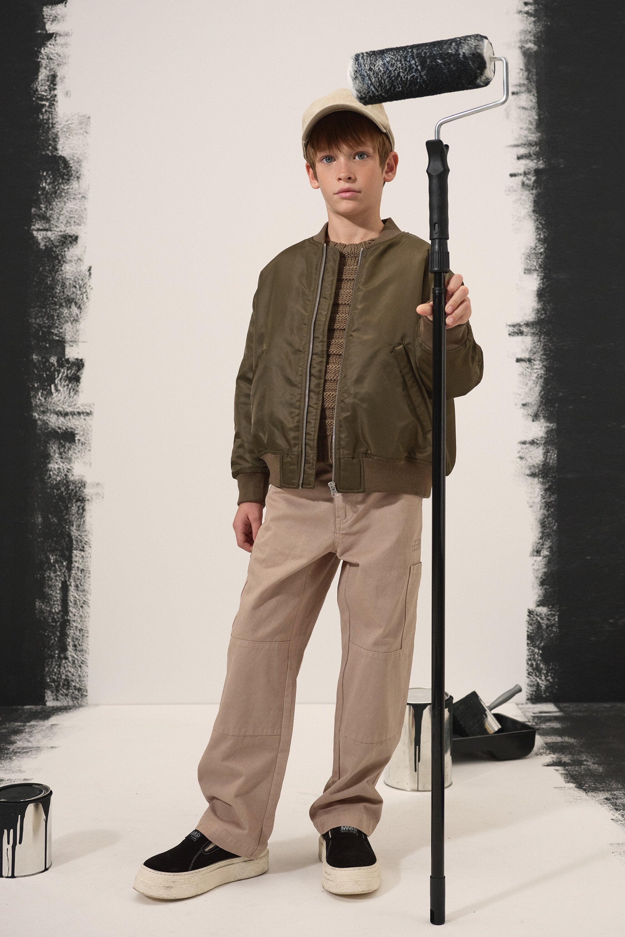 Pantalones cargo de sarga