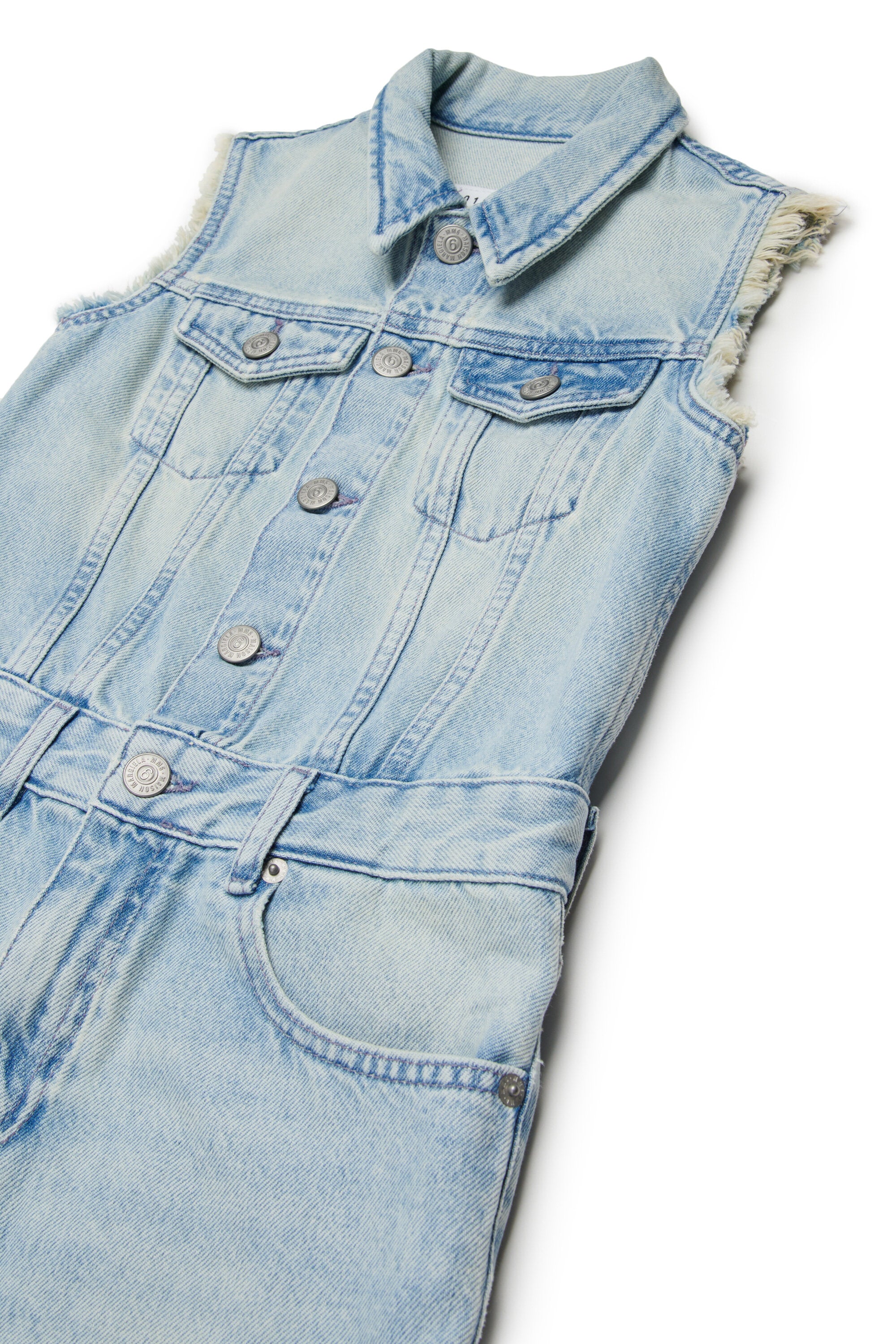 Vestido vaquero sin mangas con efecto desteñido