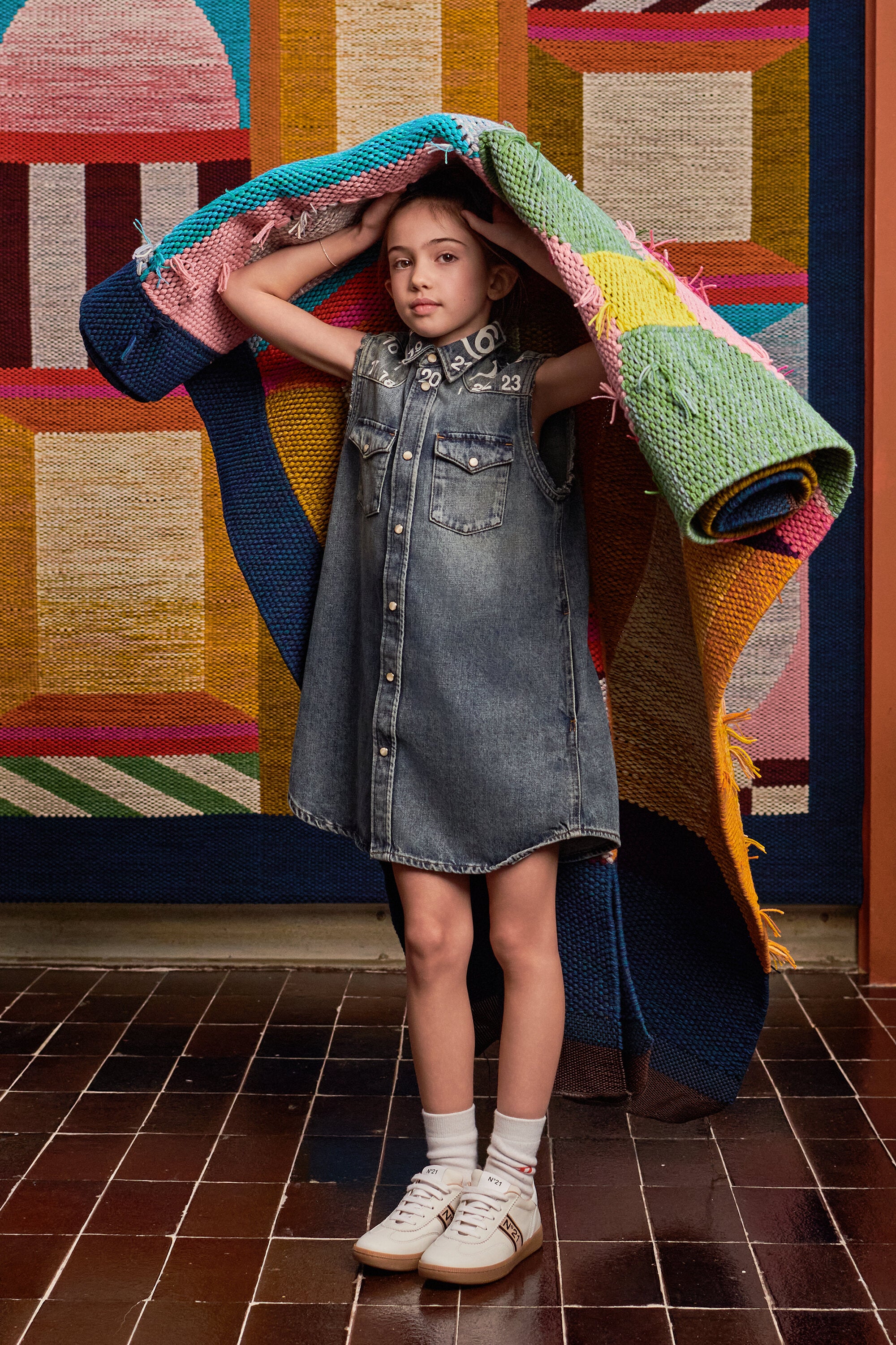 Sleeveless denim dress