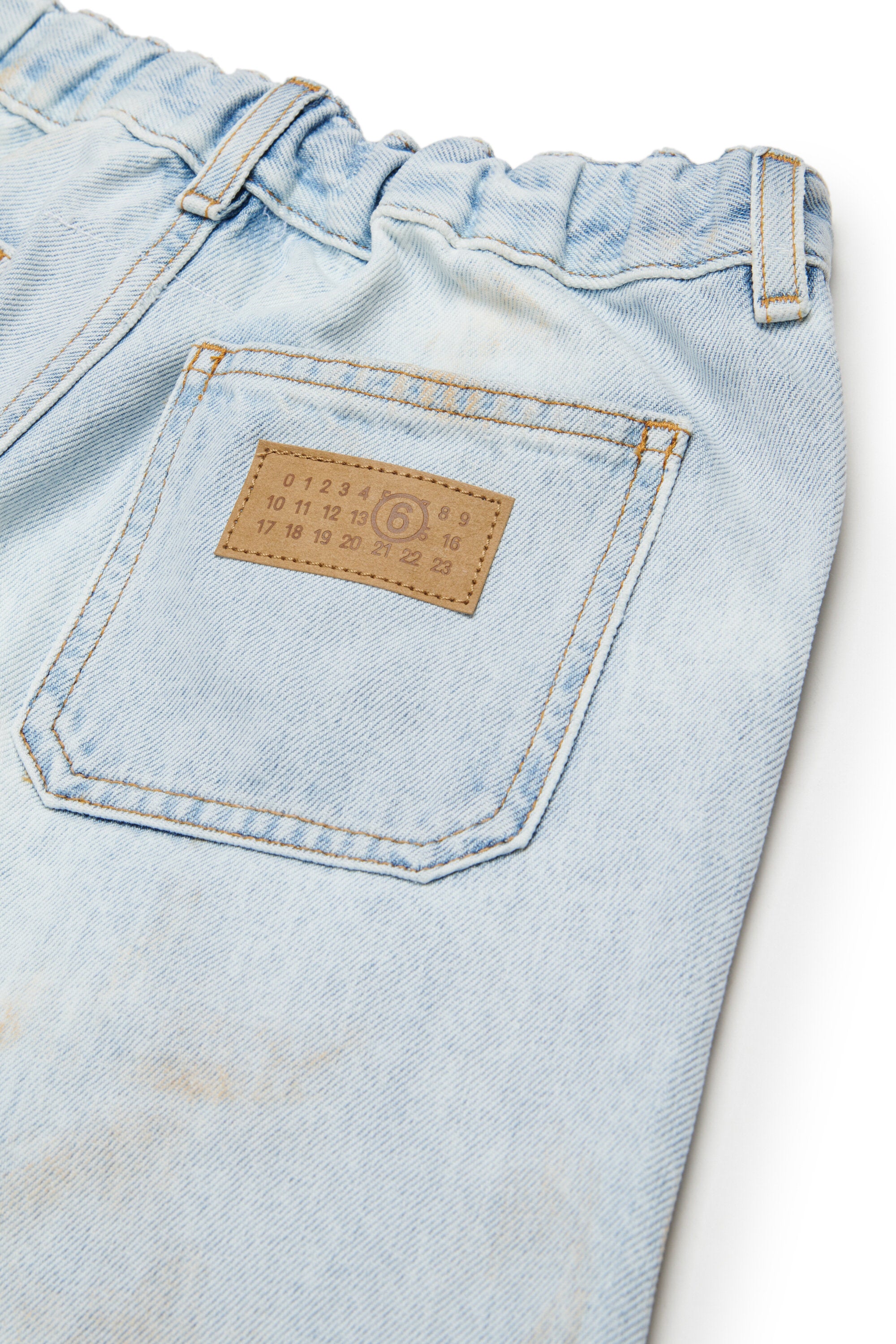 Shorts vaqueros efecto desgastado