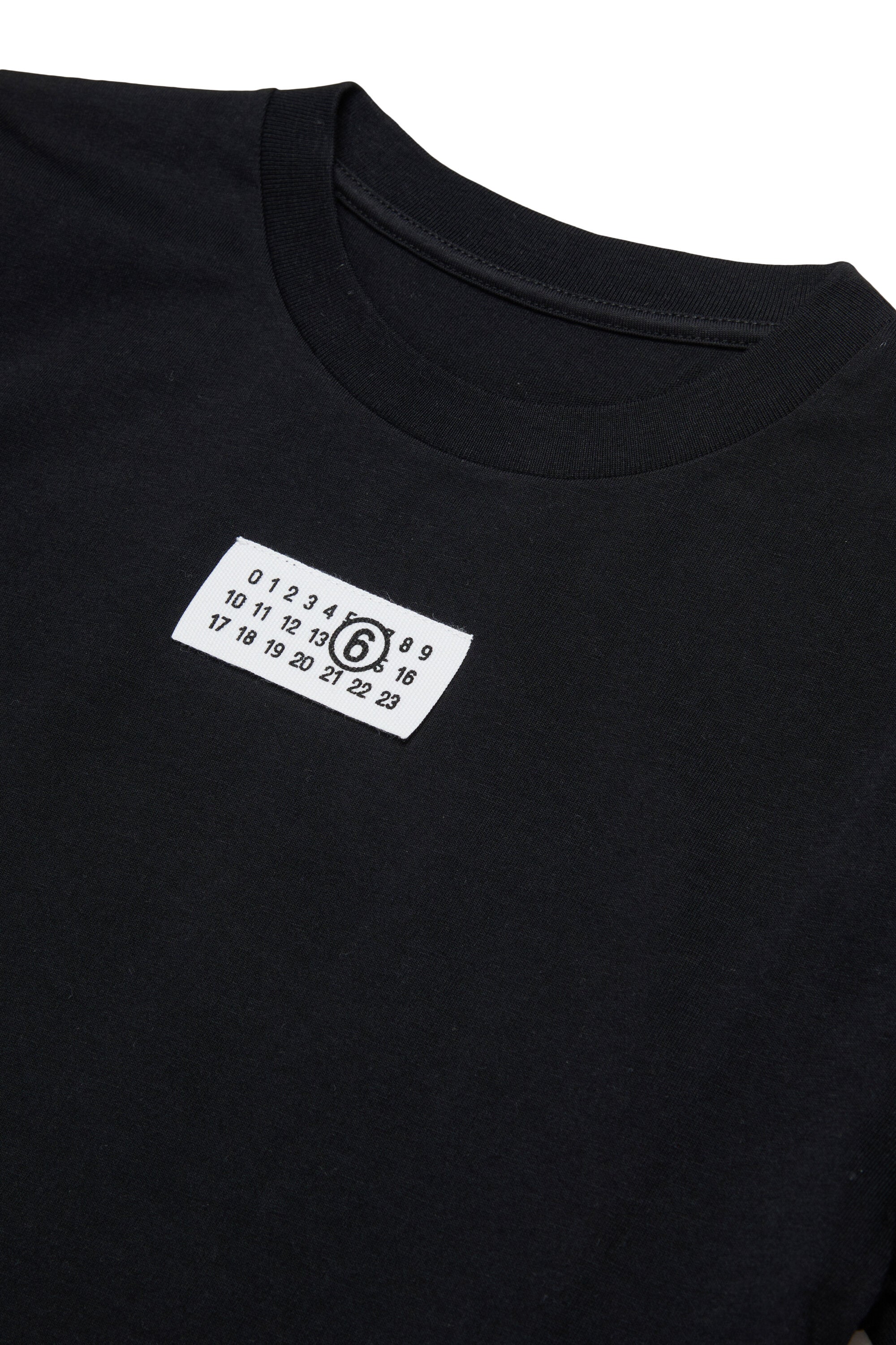 Camiseta con logo