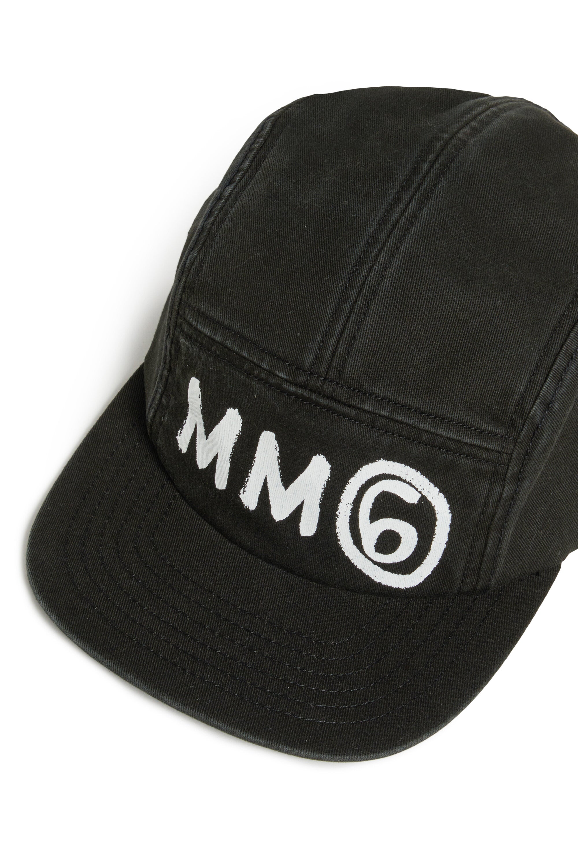 Gorra de béisbol con logo