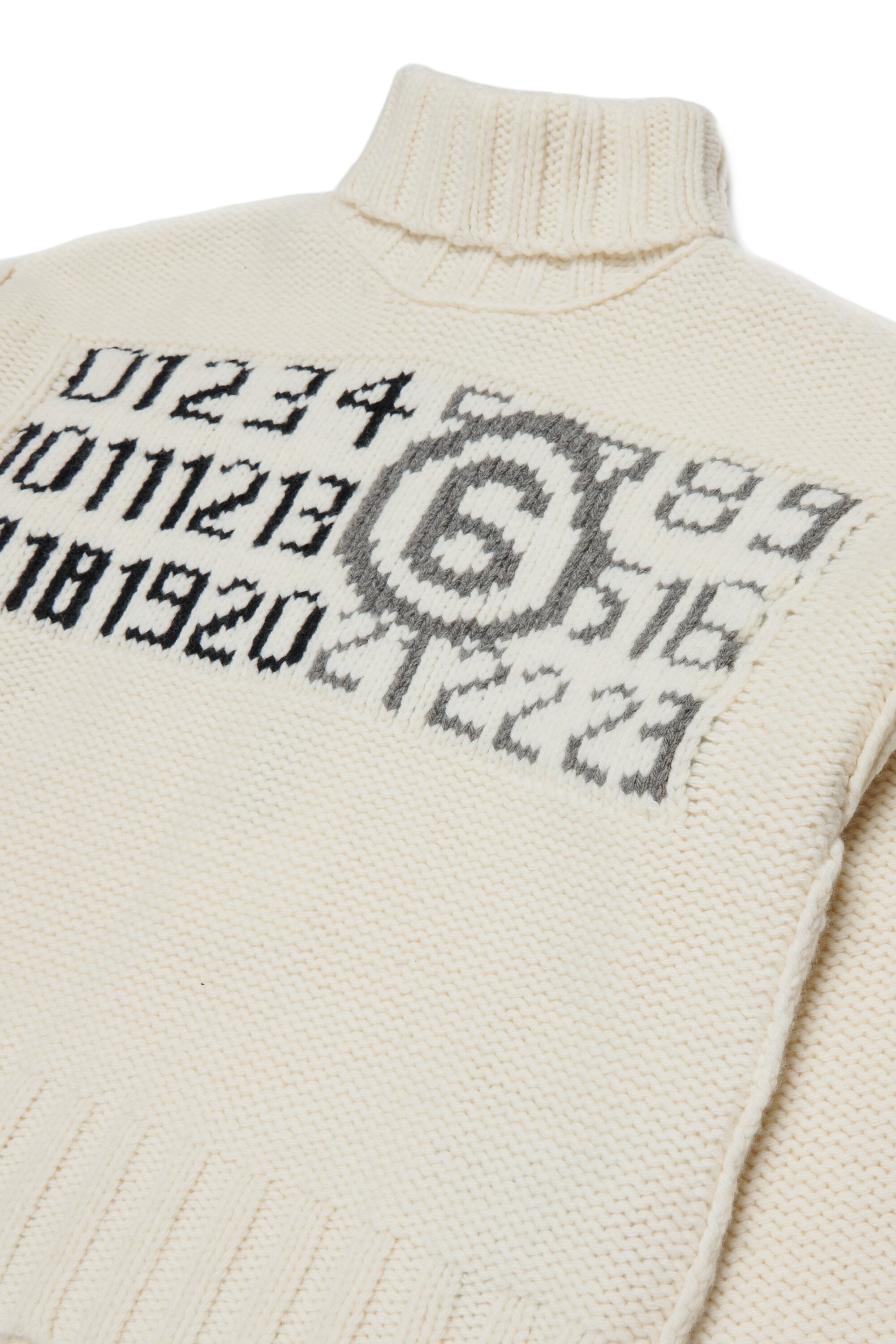 Jersey de cuello alto con logo