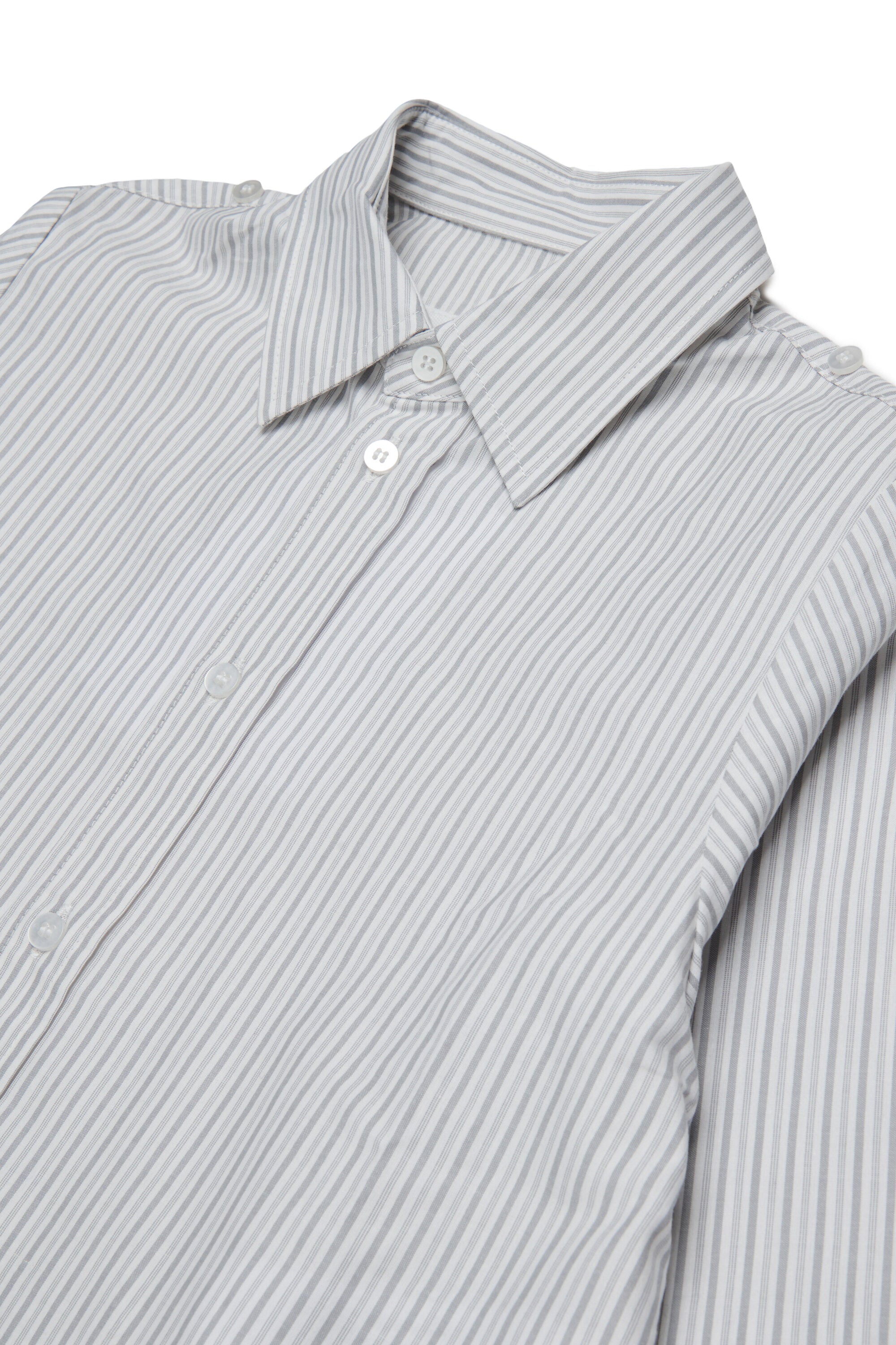 Camisa corta de rayas con logo