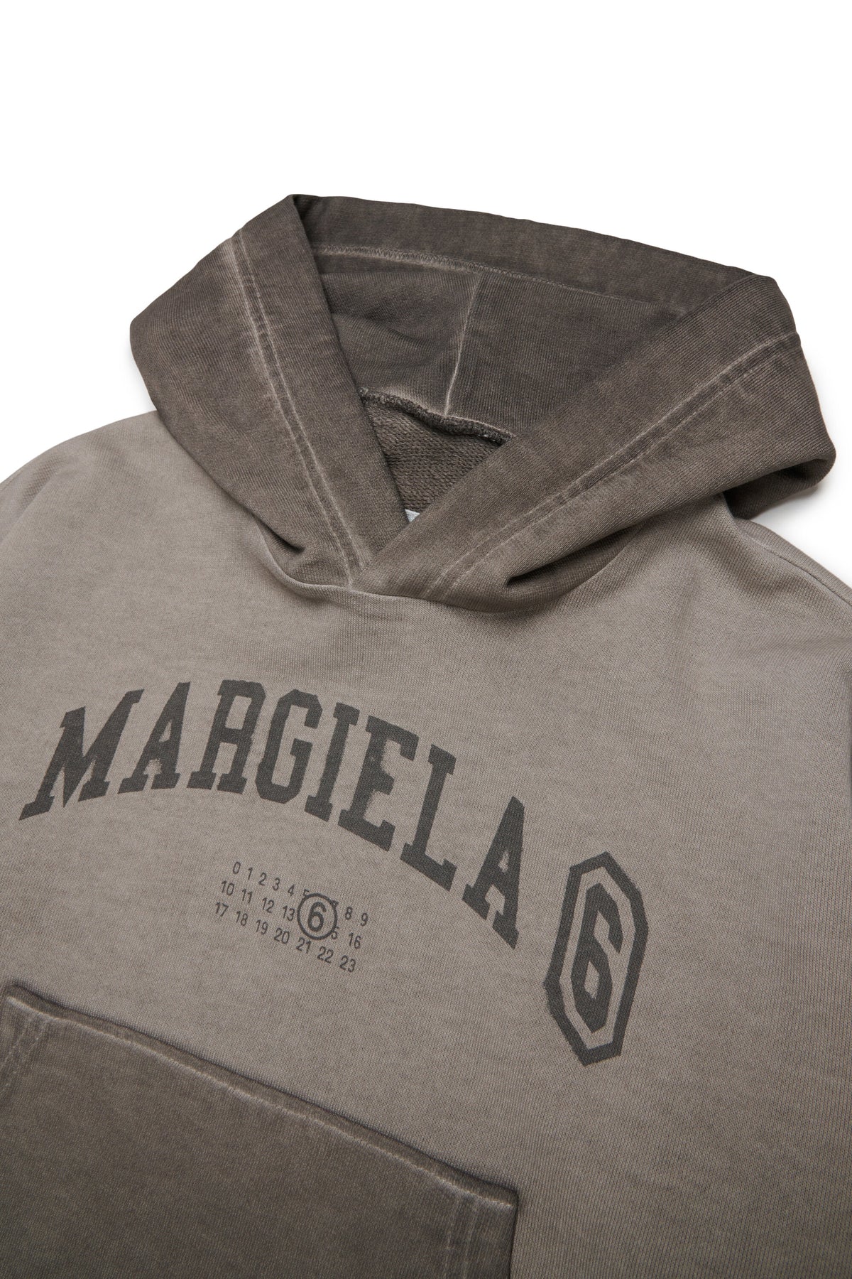 Hooded sweatshirt with logo
