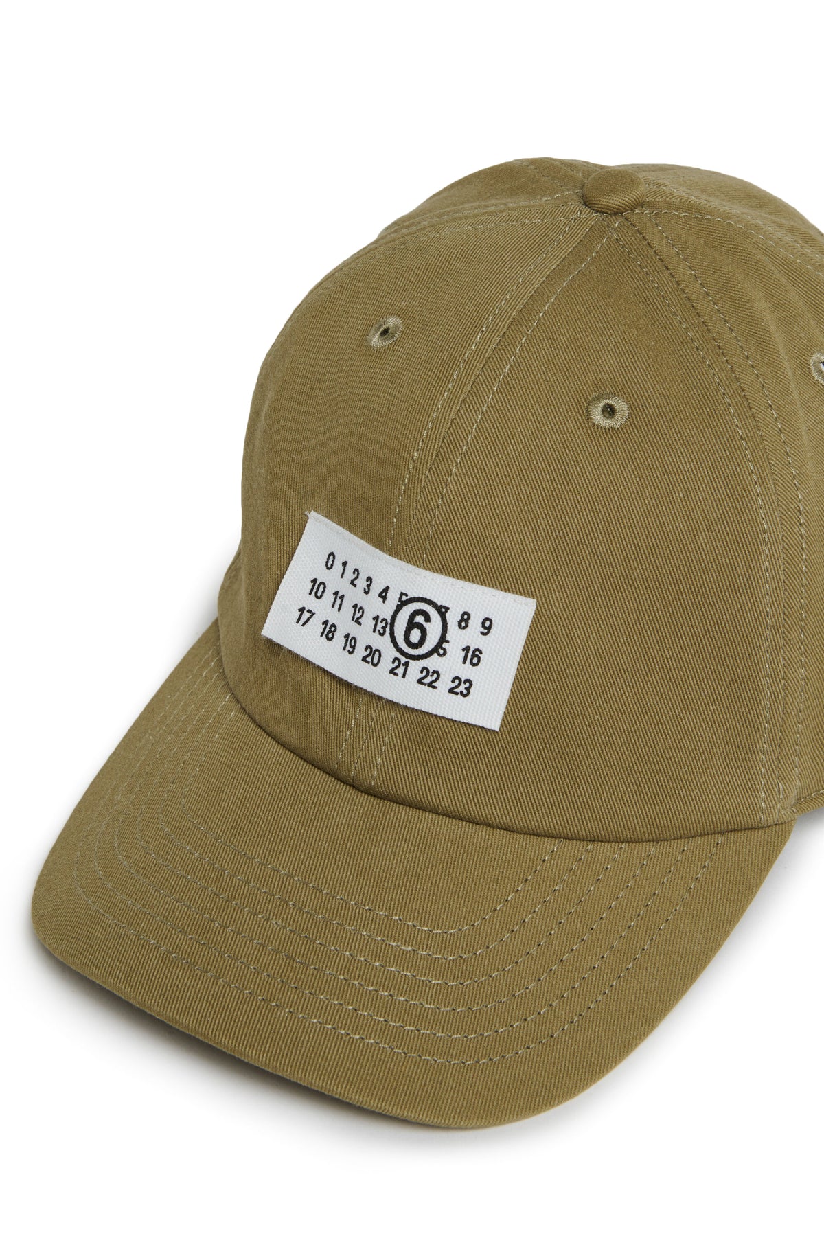 Gorra de béisbol con logo