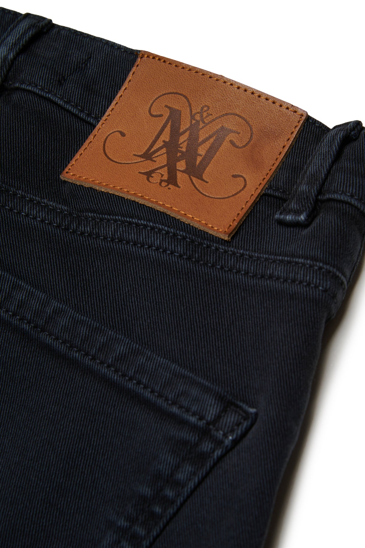 Jeans corte relajado de cinco bolsillos