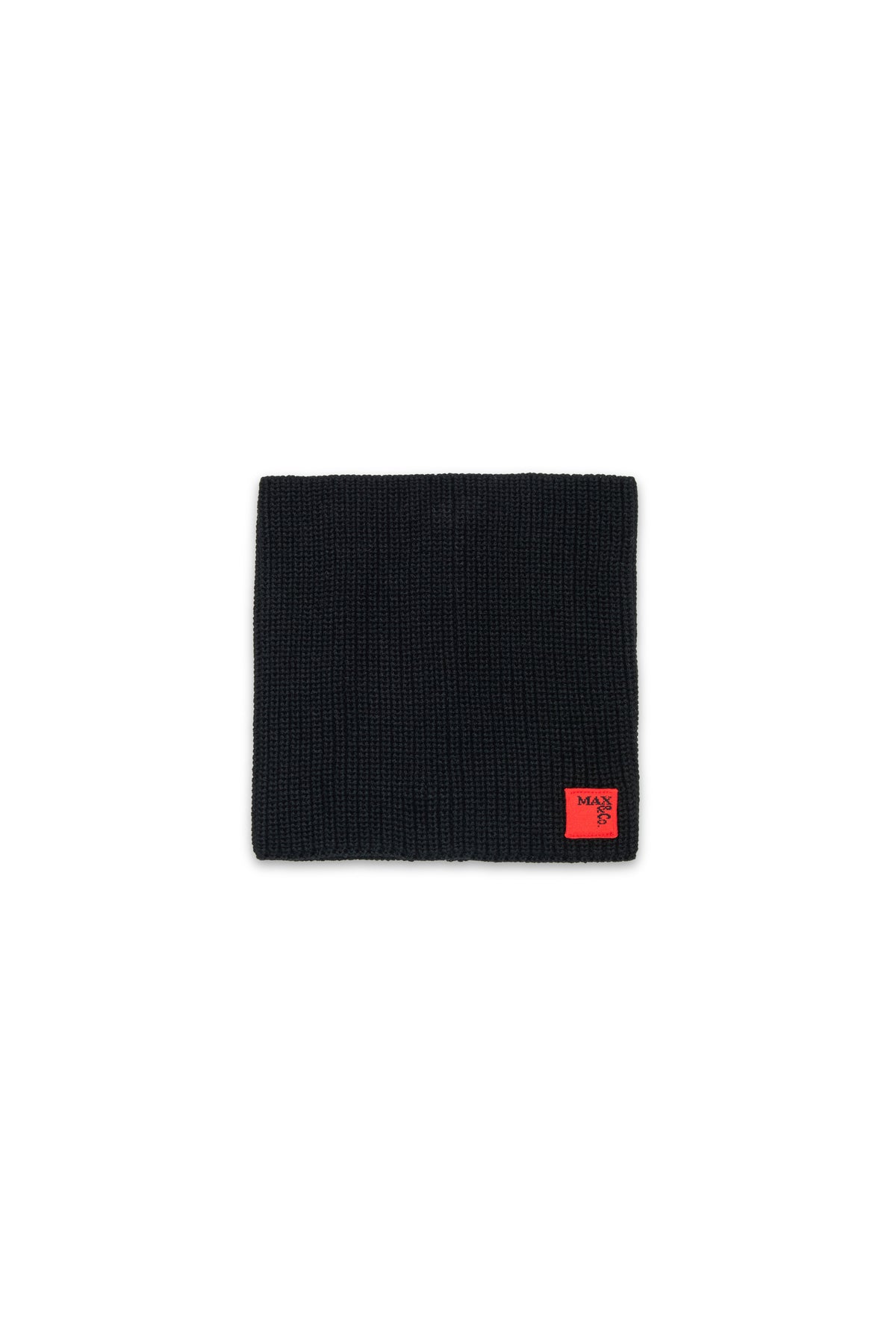 Wool-blend knit collar with patch