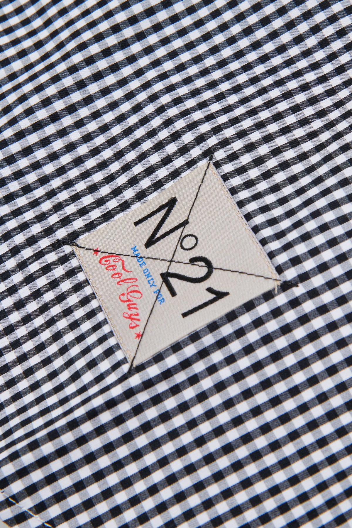 Shirt with logo