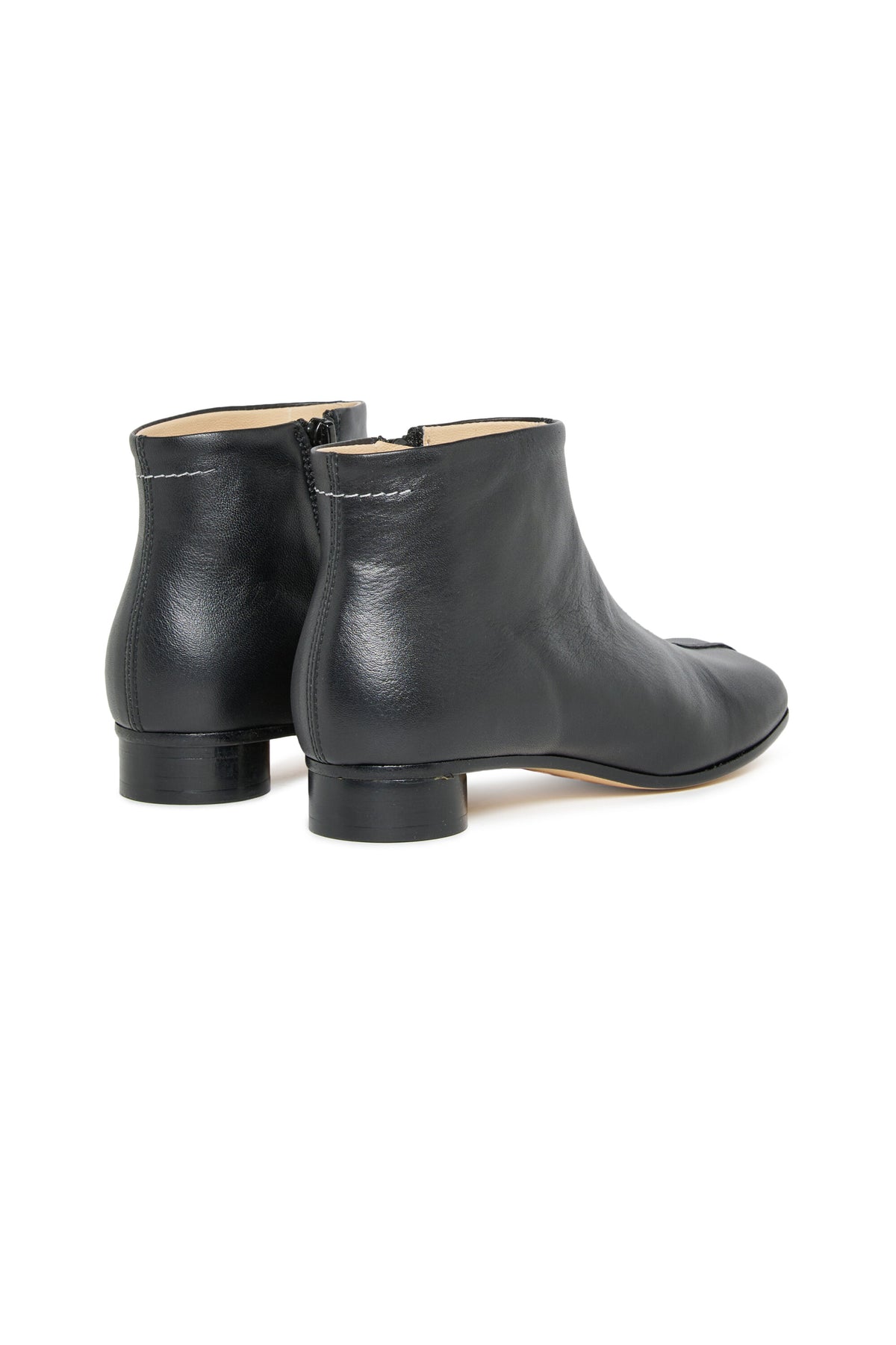 Botas bajas de piel con tacón