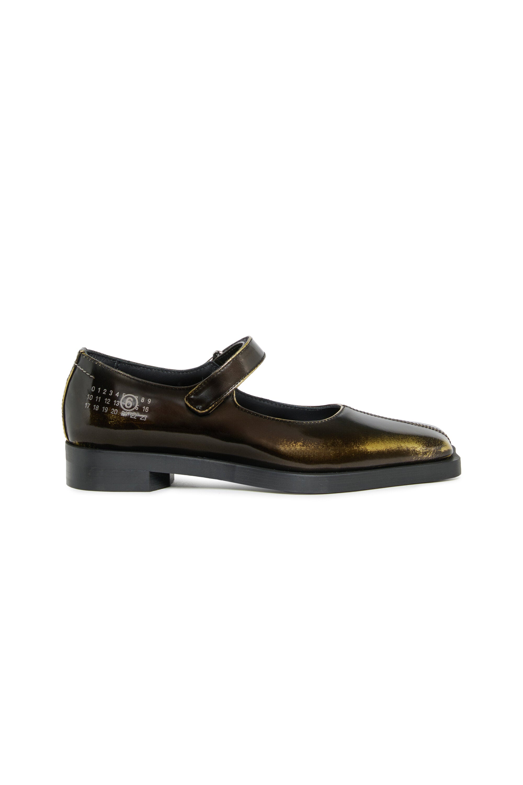 Two-tone leather Mary Jane shoes