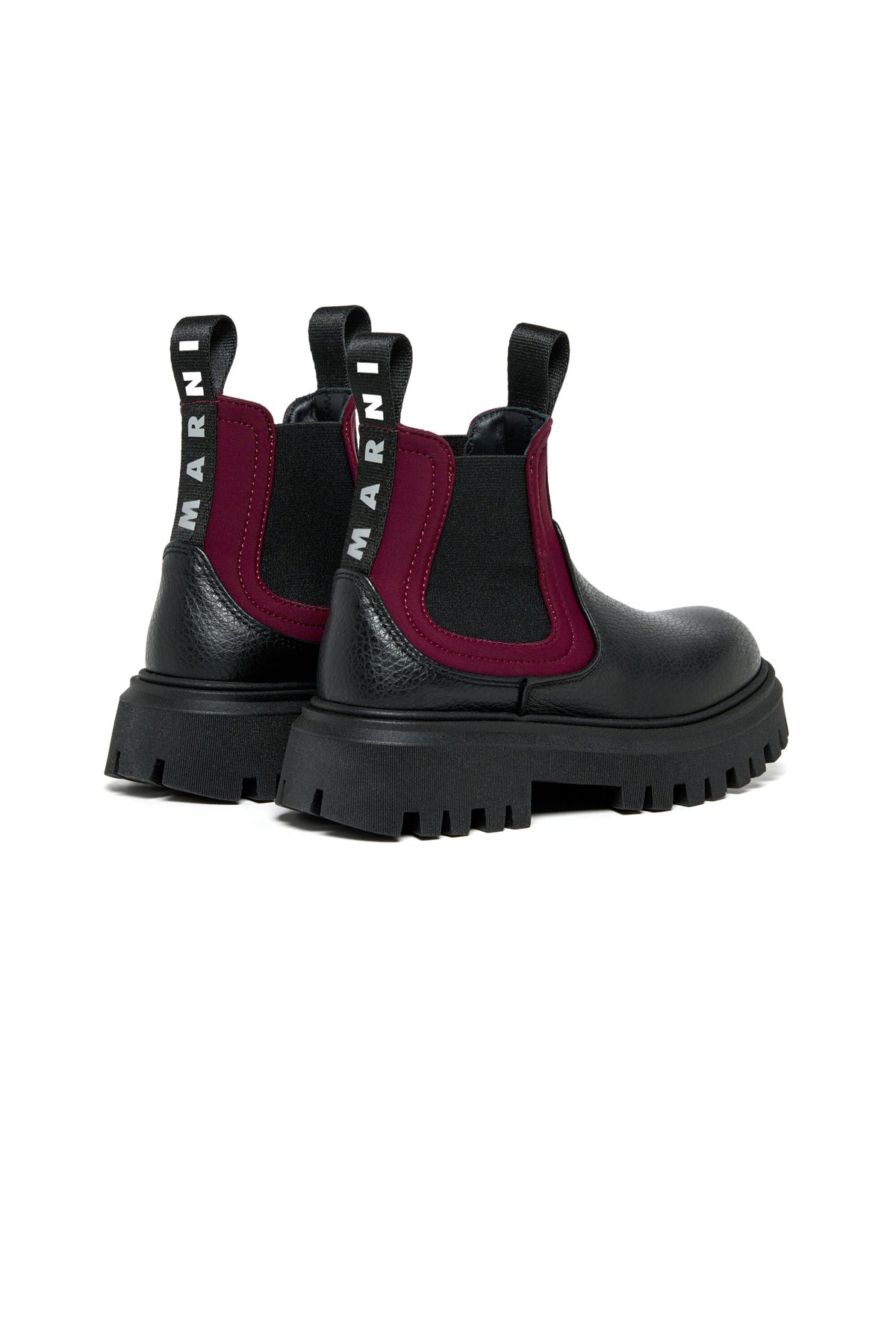 Leather Chelsea boots with logo ribbon