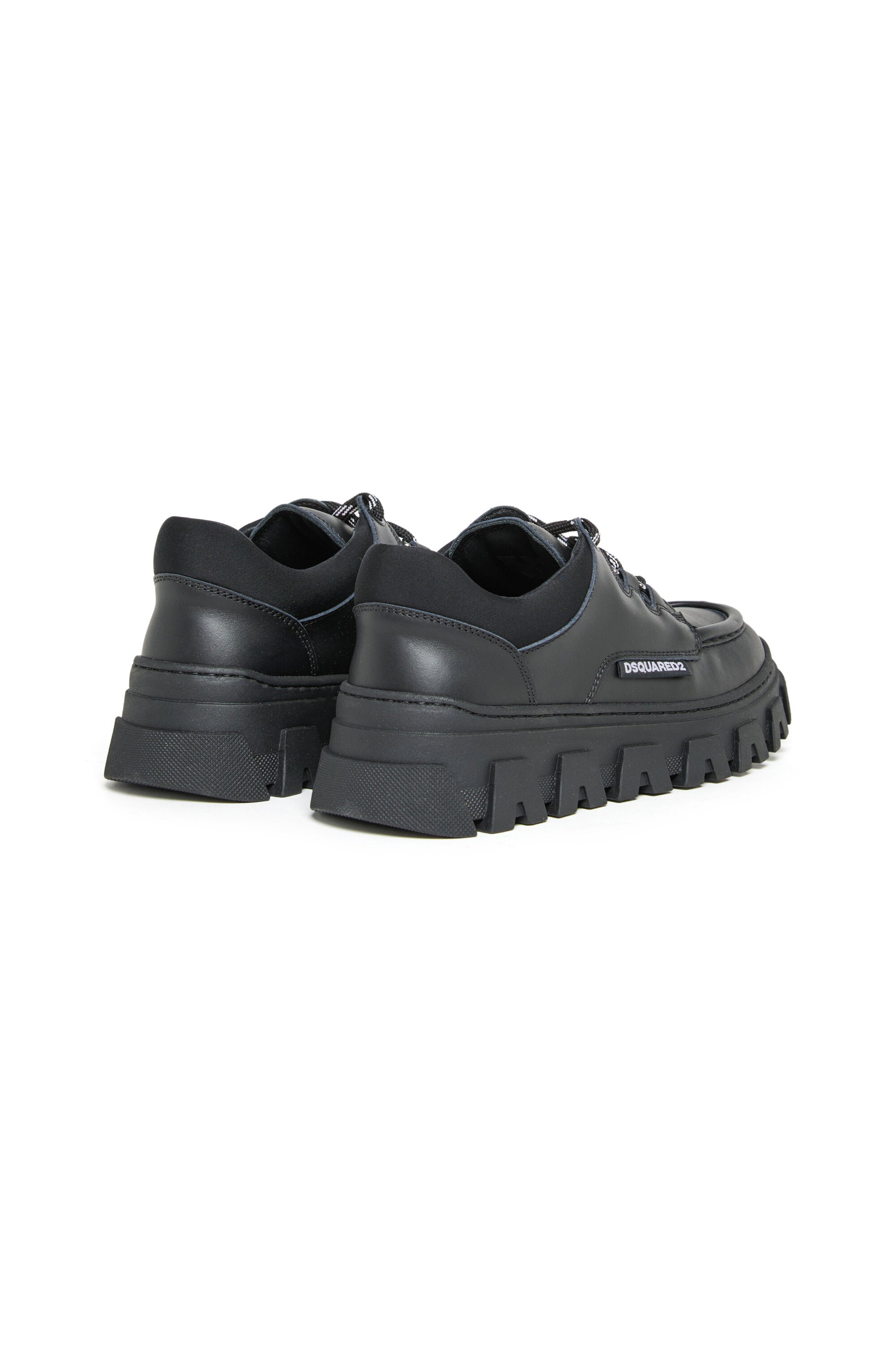 Zapatos de cordones con suela gruesa