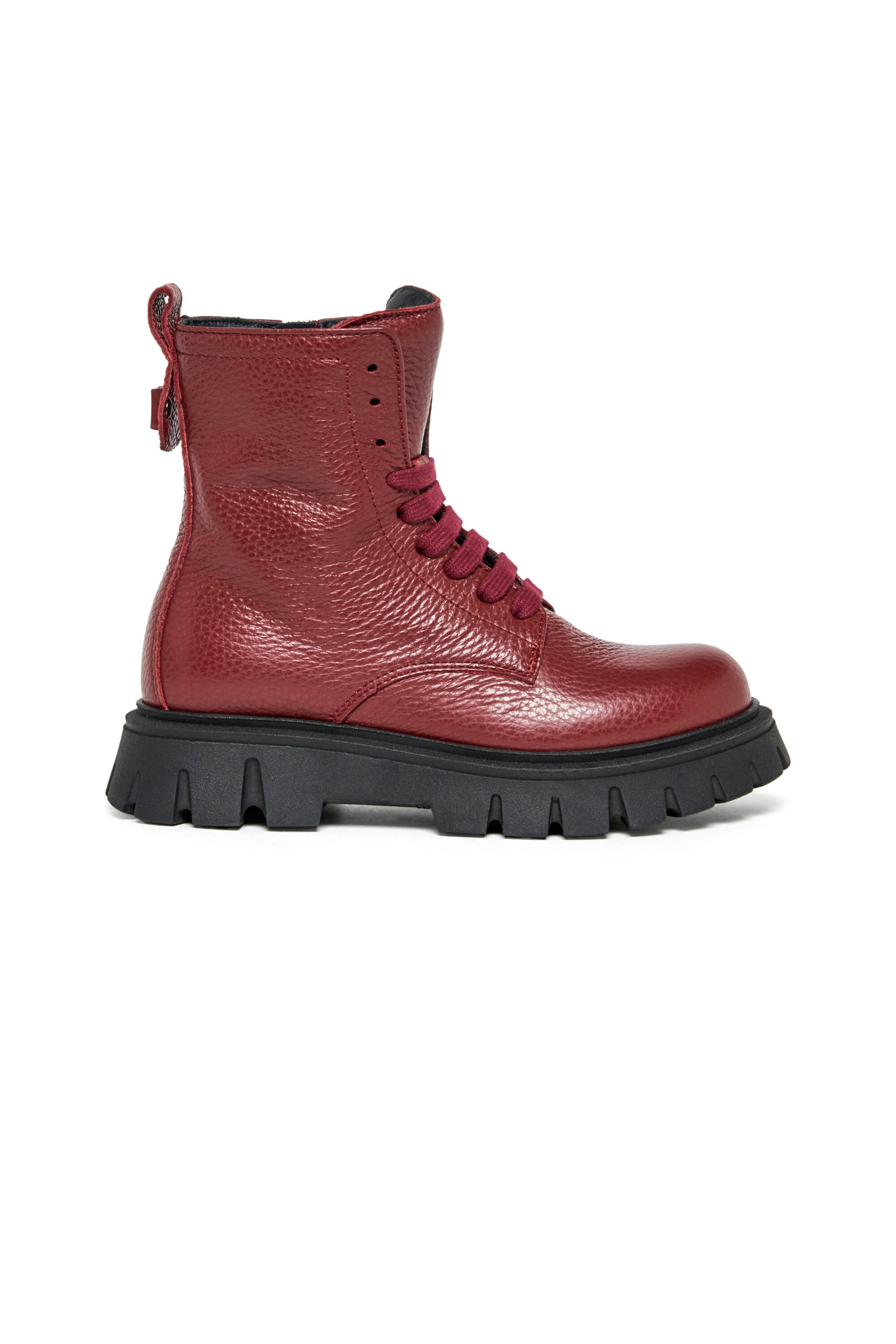 Botas anfibias de piel con tachuelas D2
