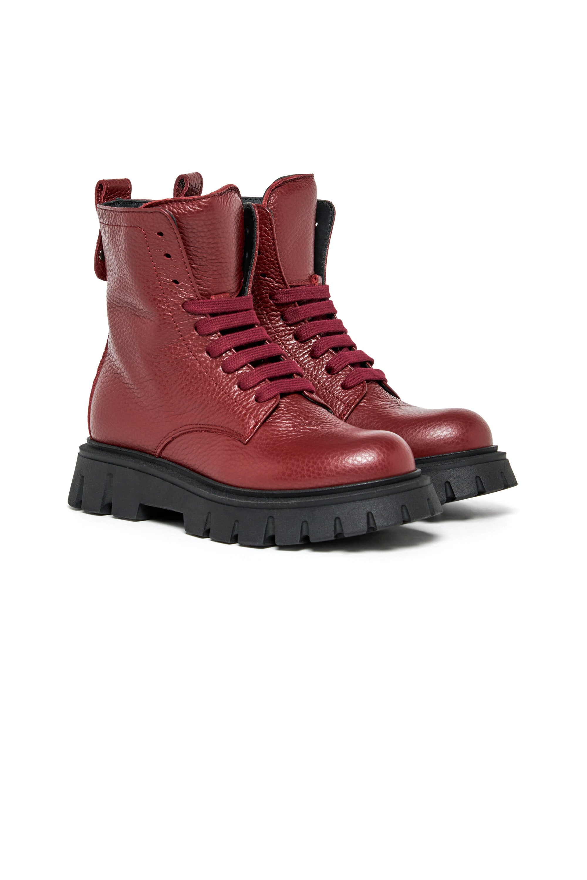 Botas anfibias de piel con tachuelas D2