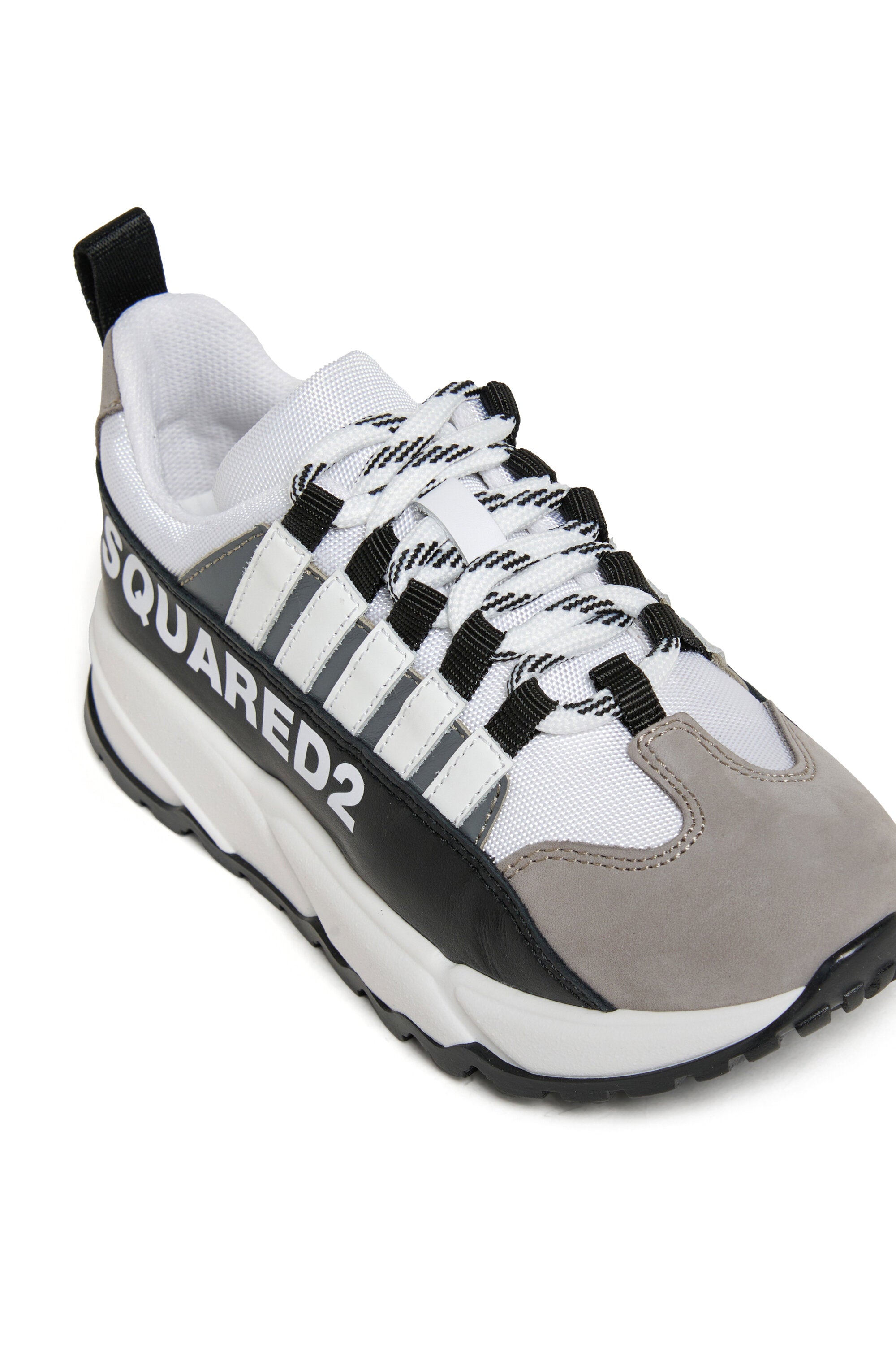 Sneakers with logo