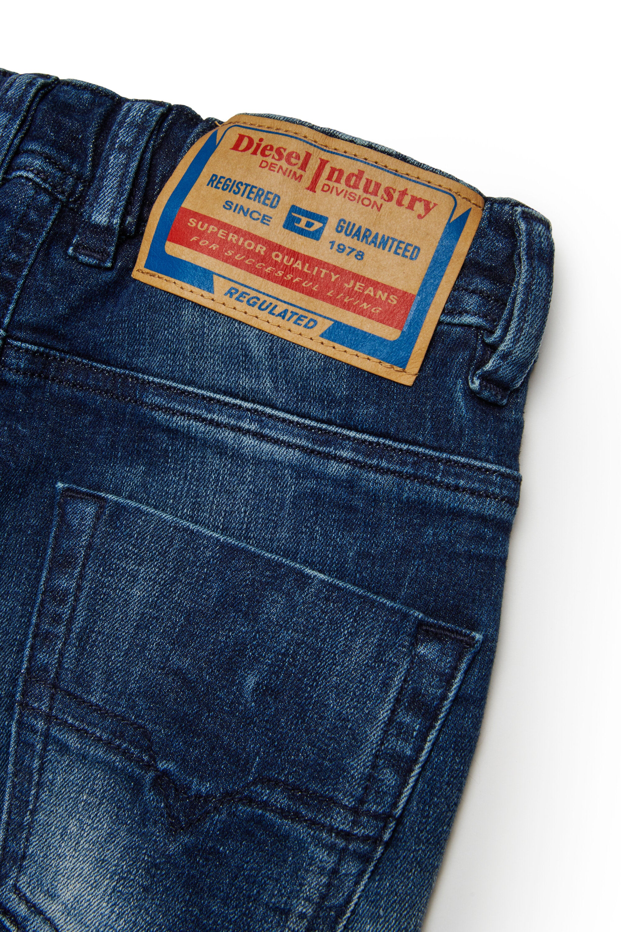 Vaqueros regular azul oscuro con rotos - Krooley