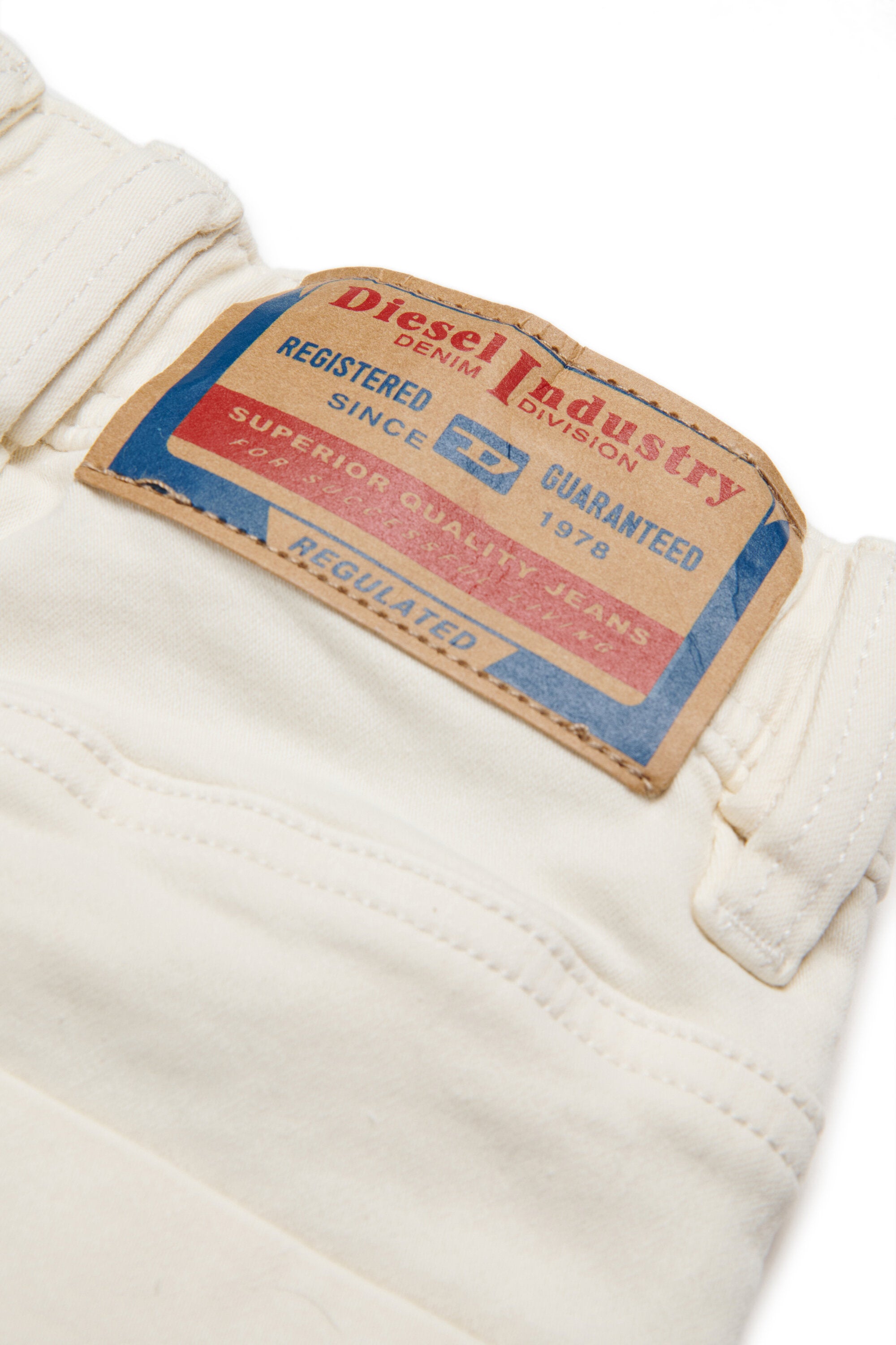 Pantalones cortos JoggJeans® de colores