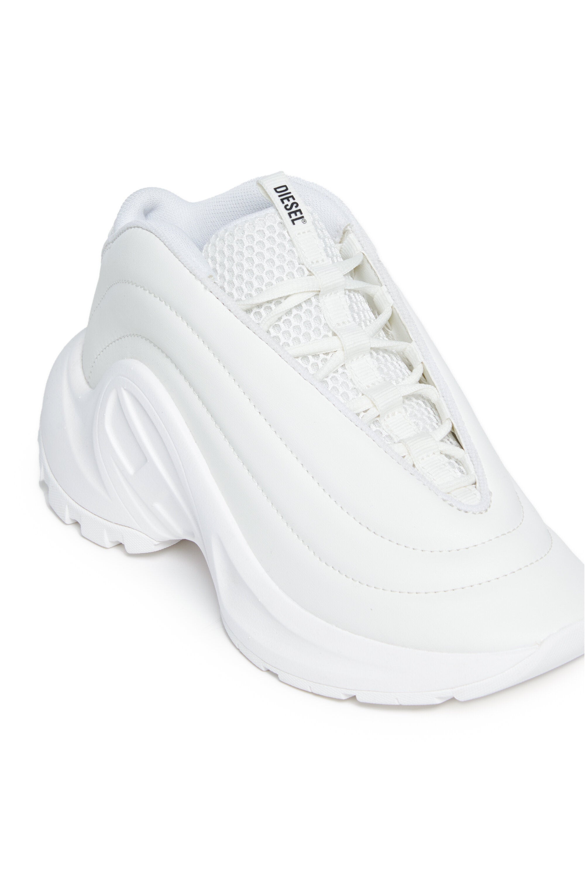 Mid D-Runner trainers branded with Oval D logo