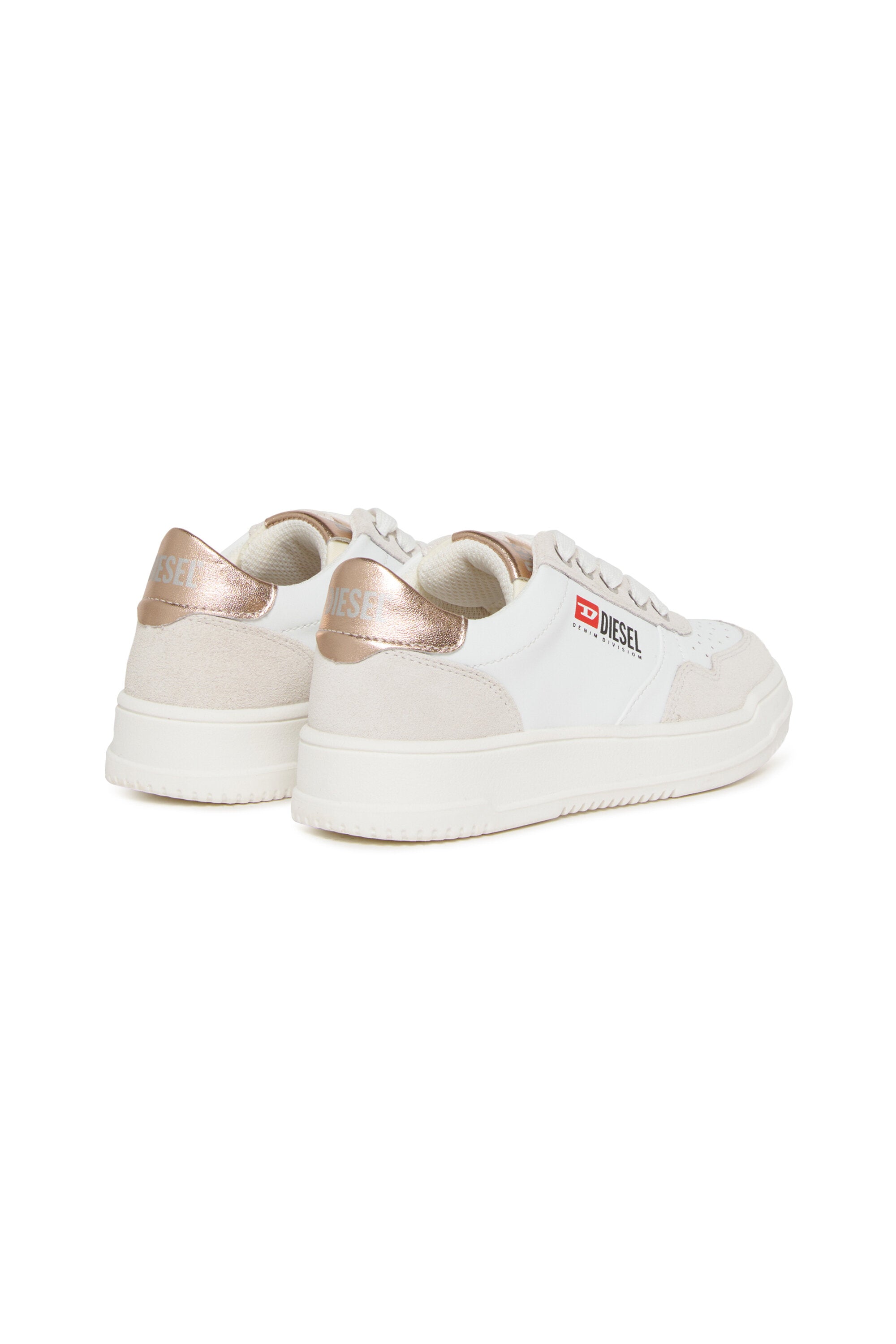 Sneakers with logo
