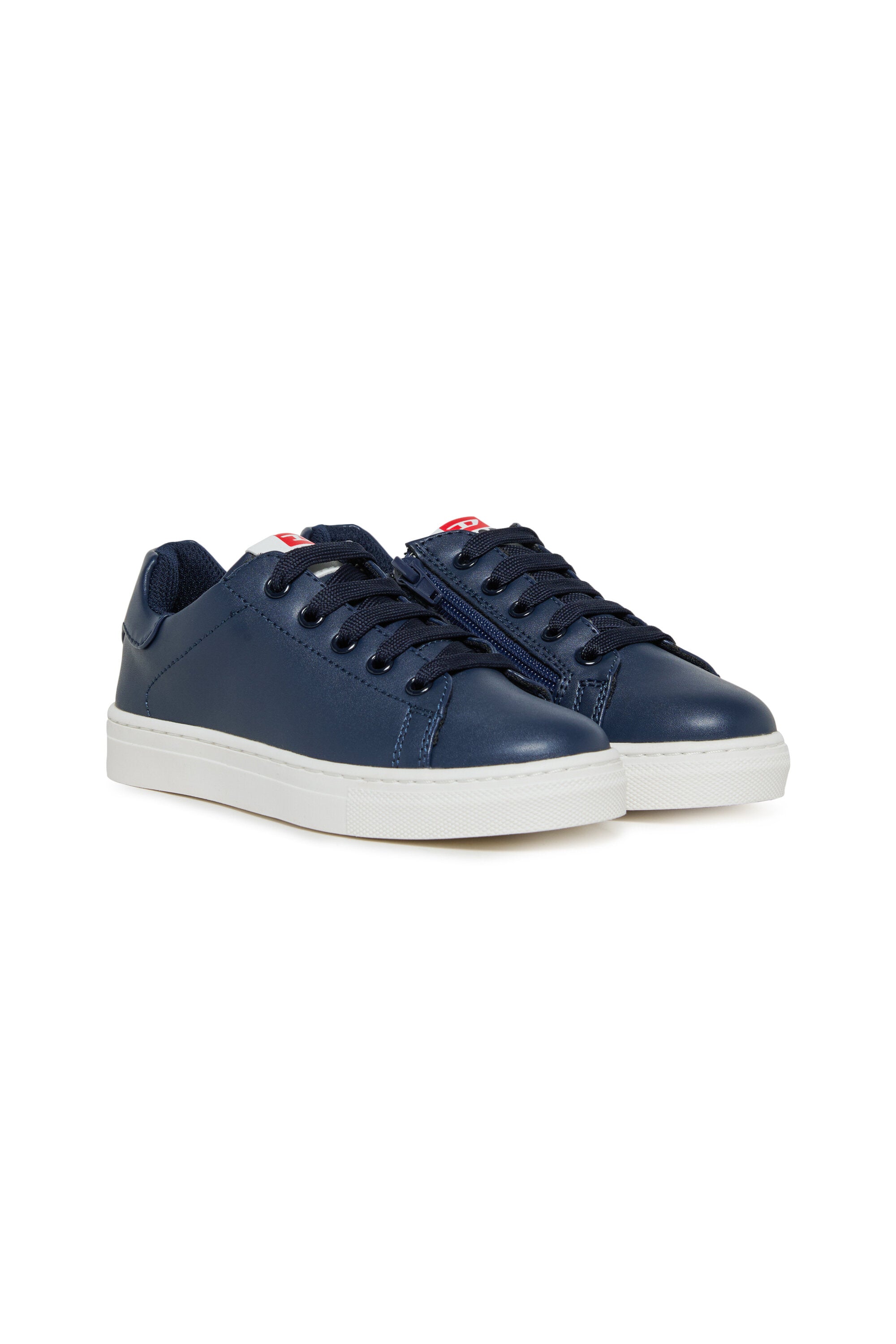 Sneakers with logo