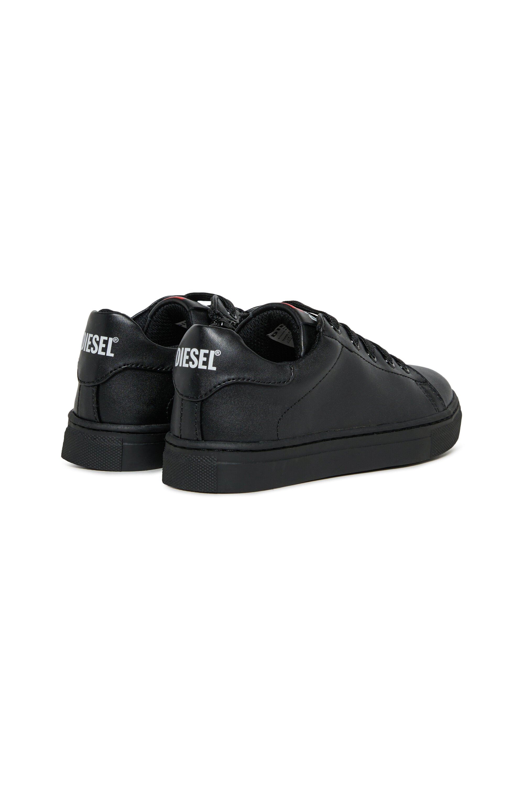 Zapatillas con logotipo