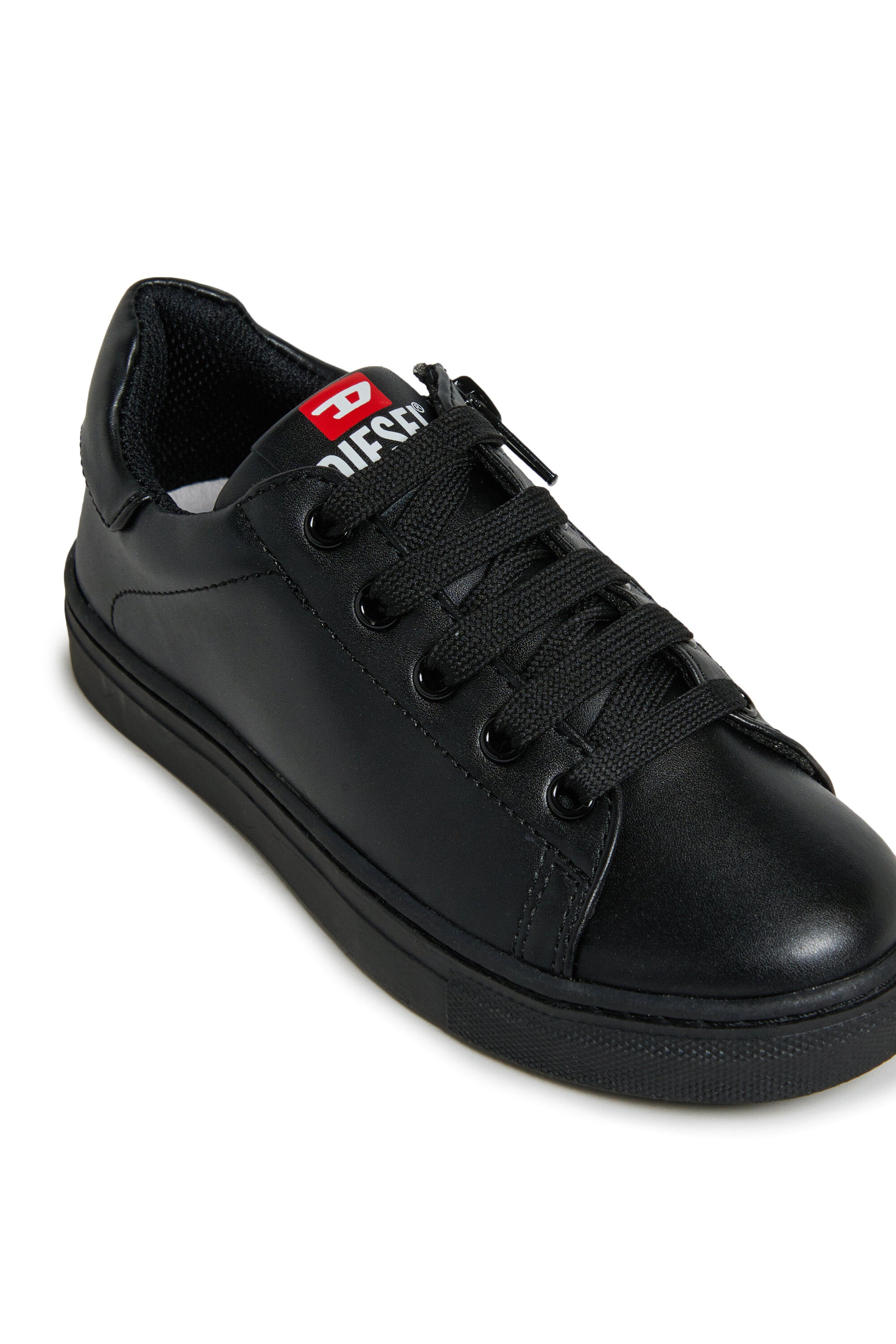 Zapatillas con logotipo