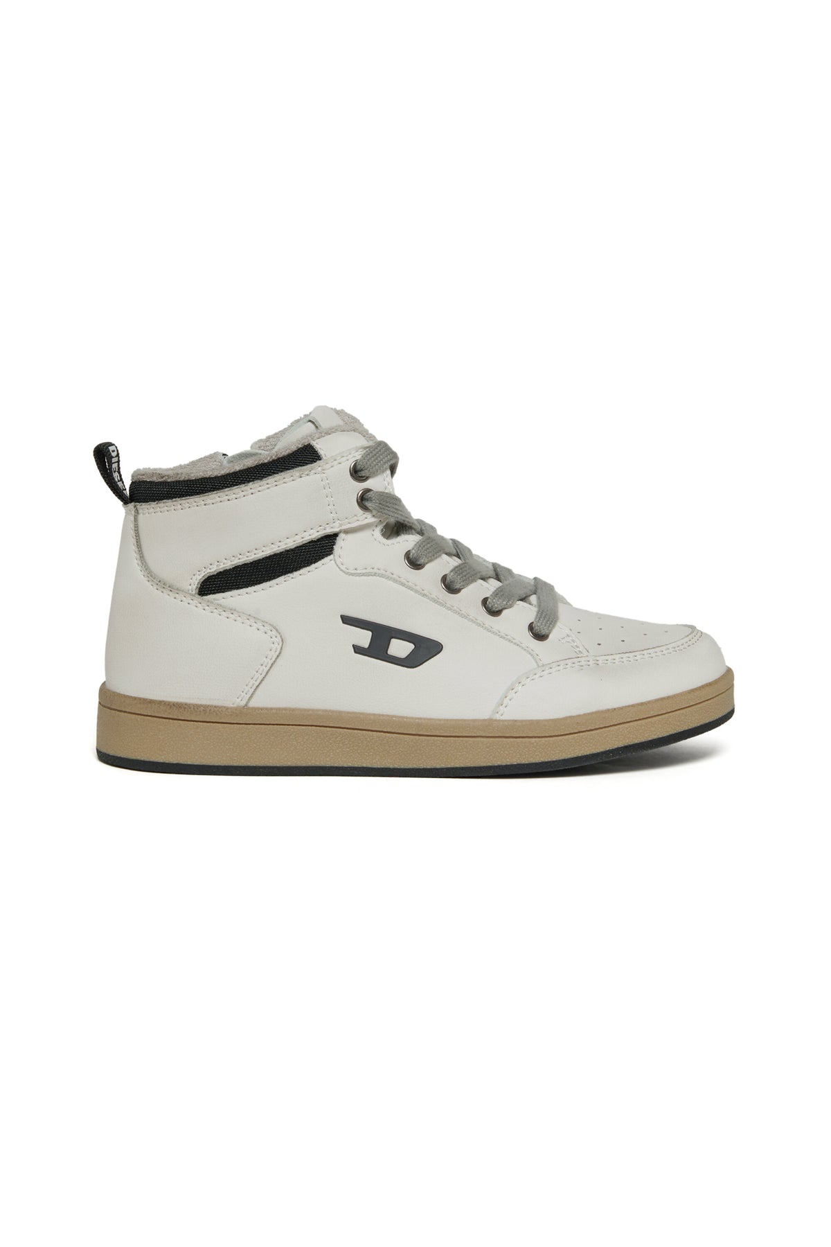 Sneakers with logo