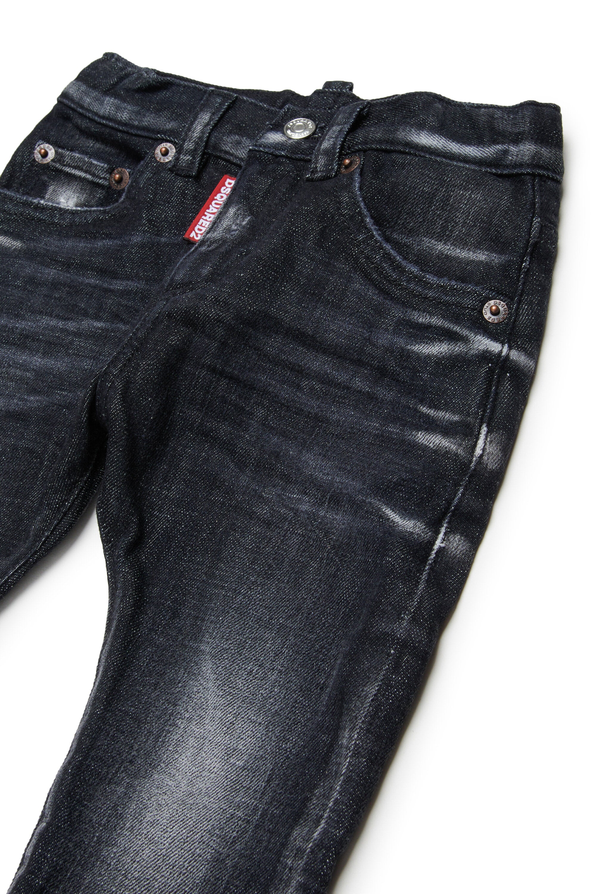 Vaqueros negros desteñidos