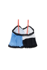 Colorblock pleat tops with lace hems