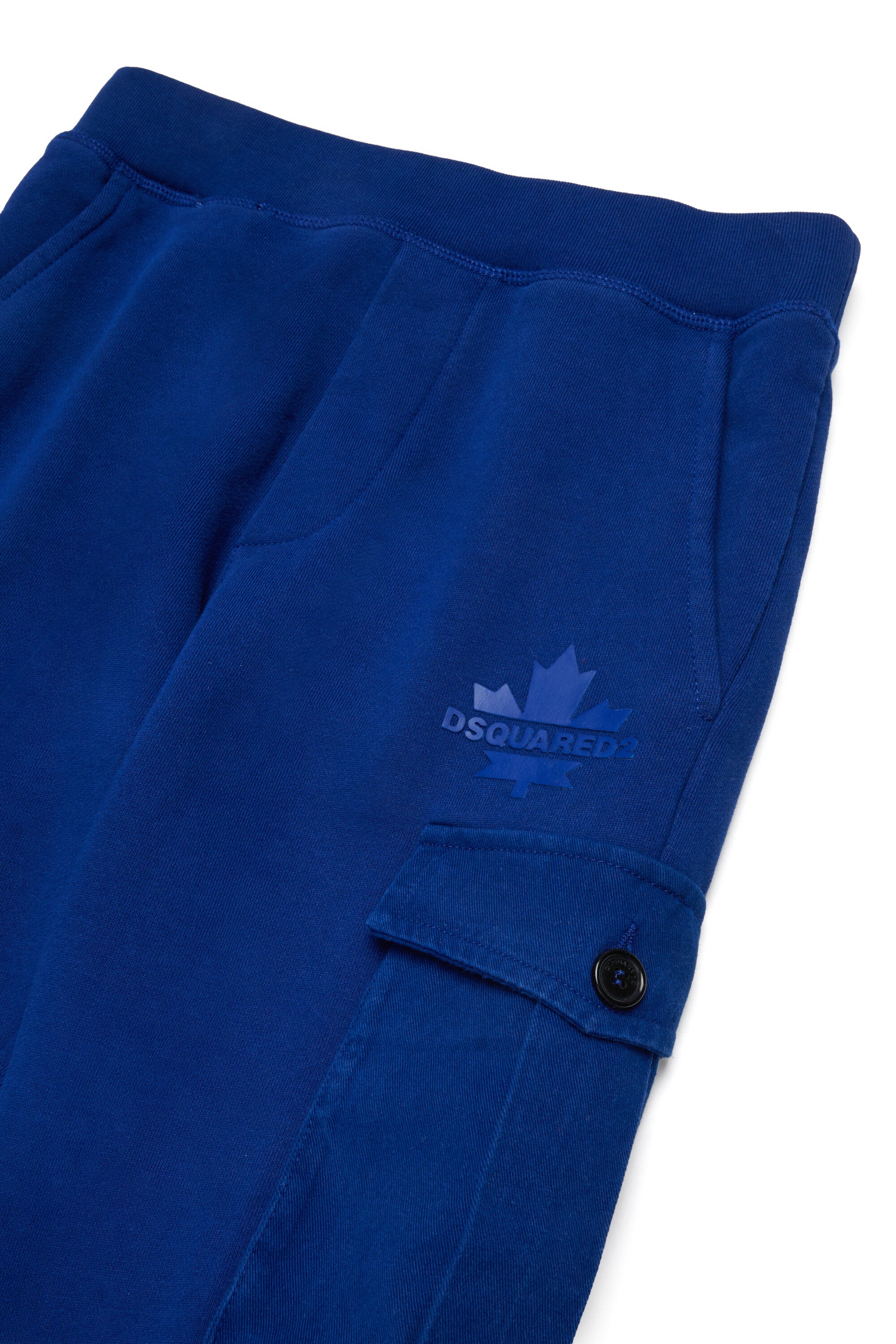 Fleece cargo pants with Maple Leaf