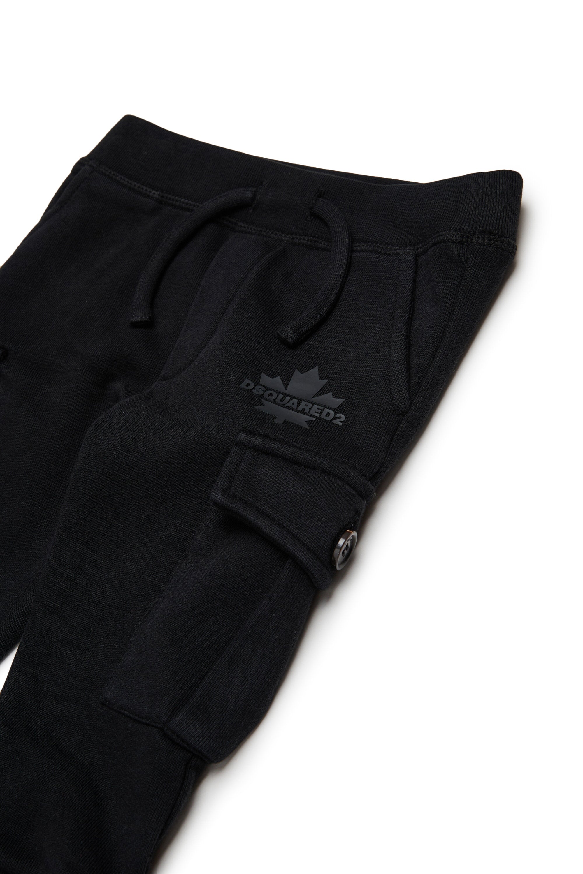 Fleece cargo pants with Maple Leaf