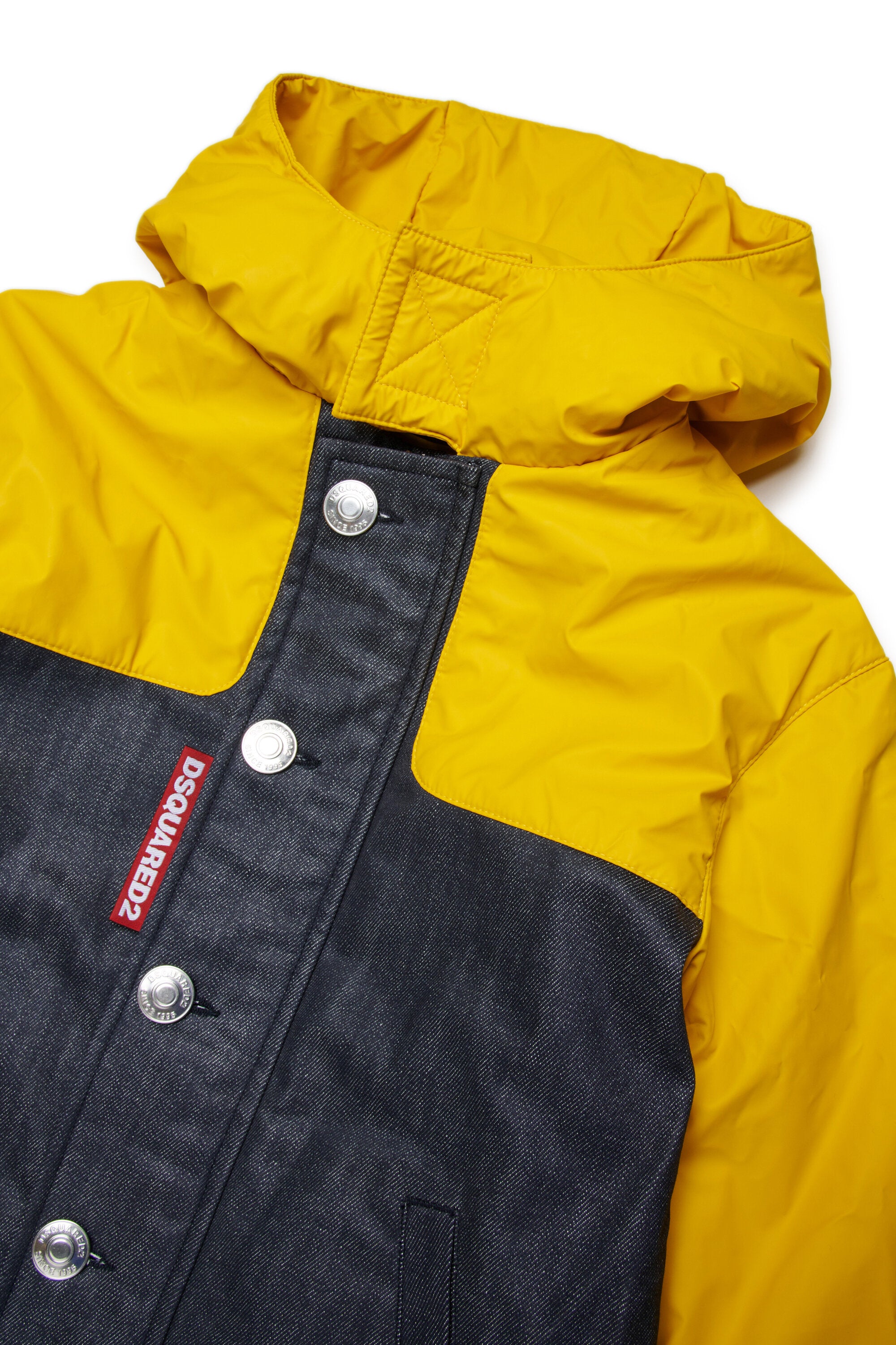 Gabardina impermeable Colorblock