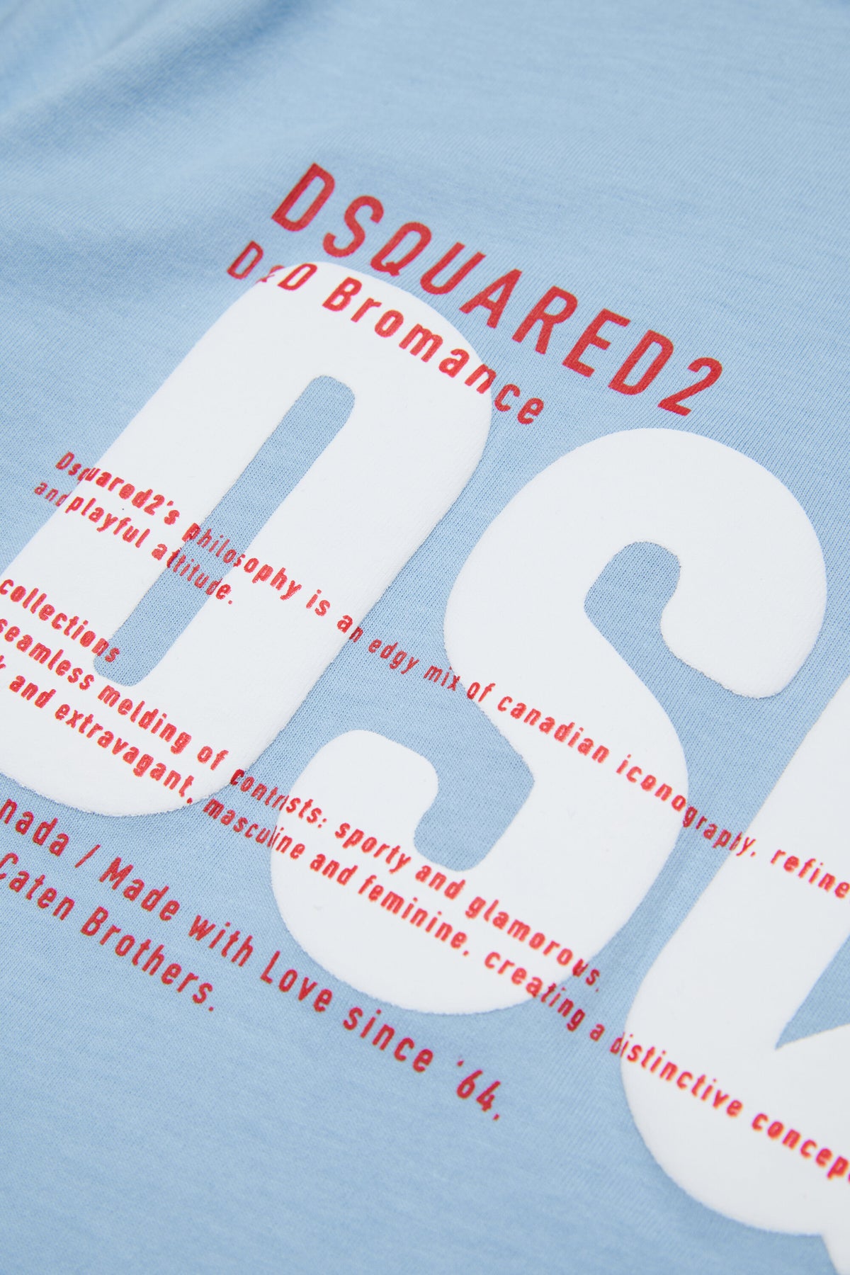 Camiseta con logo DSQ2 estampado