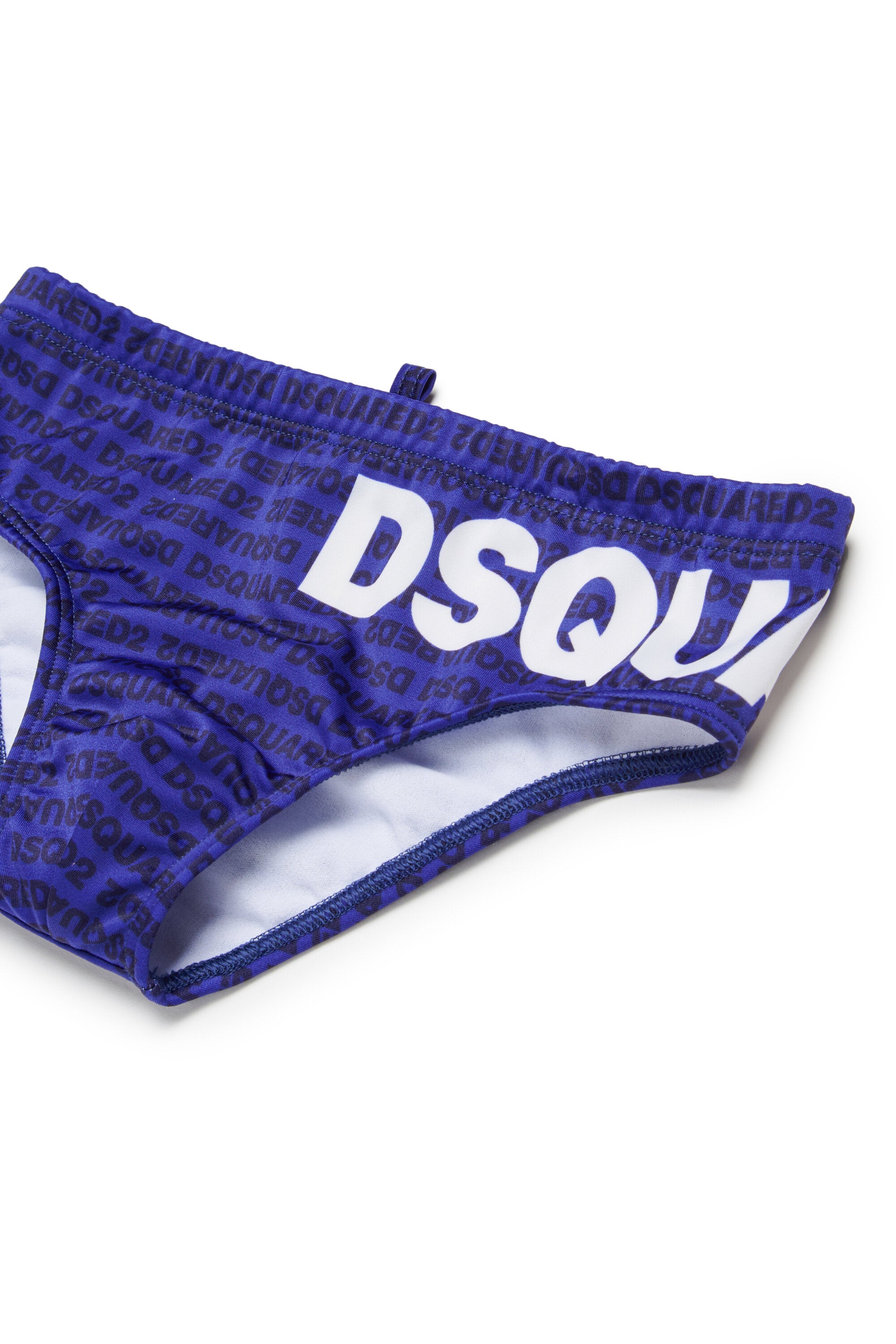 Bañador slip con logo por todas partes