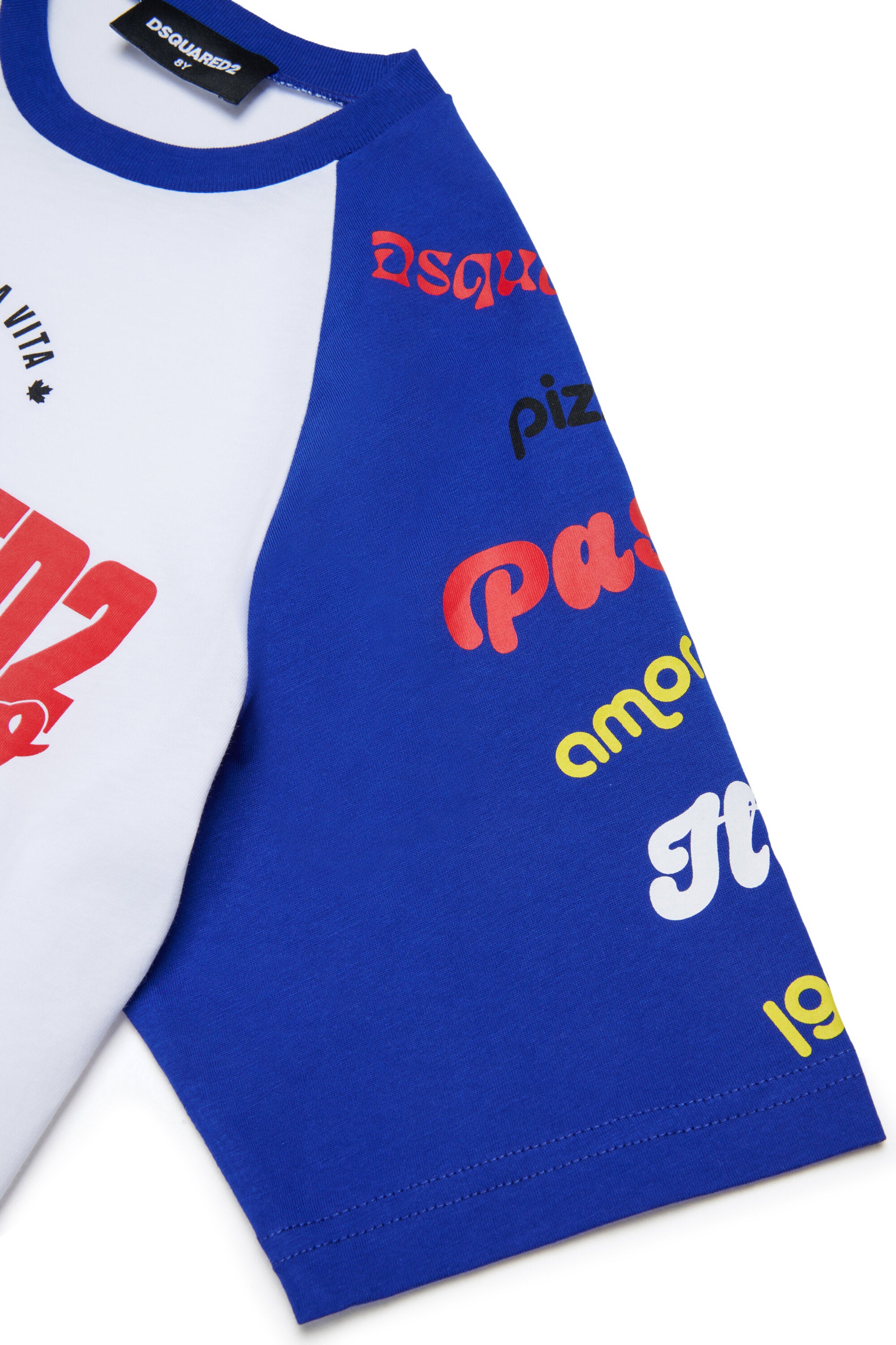 Camiseta con logo en el pecho