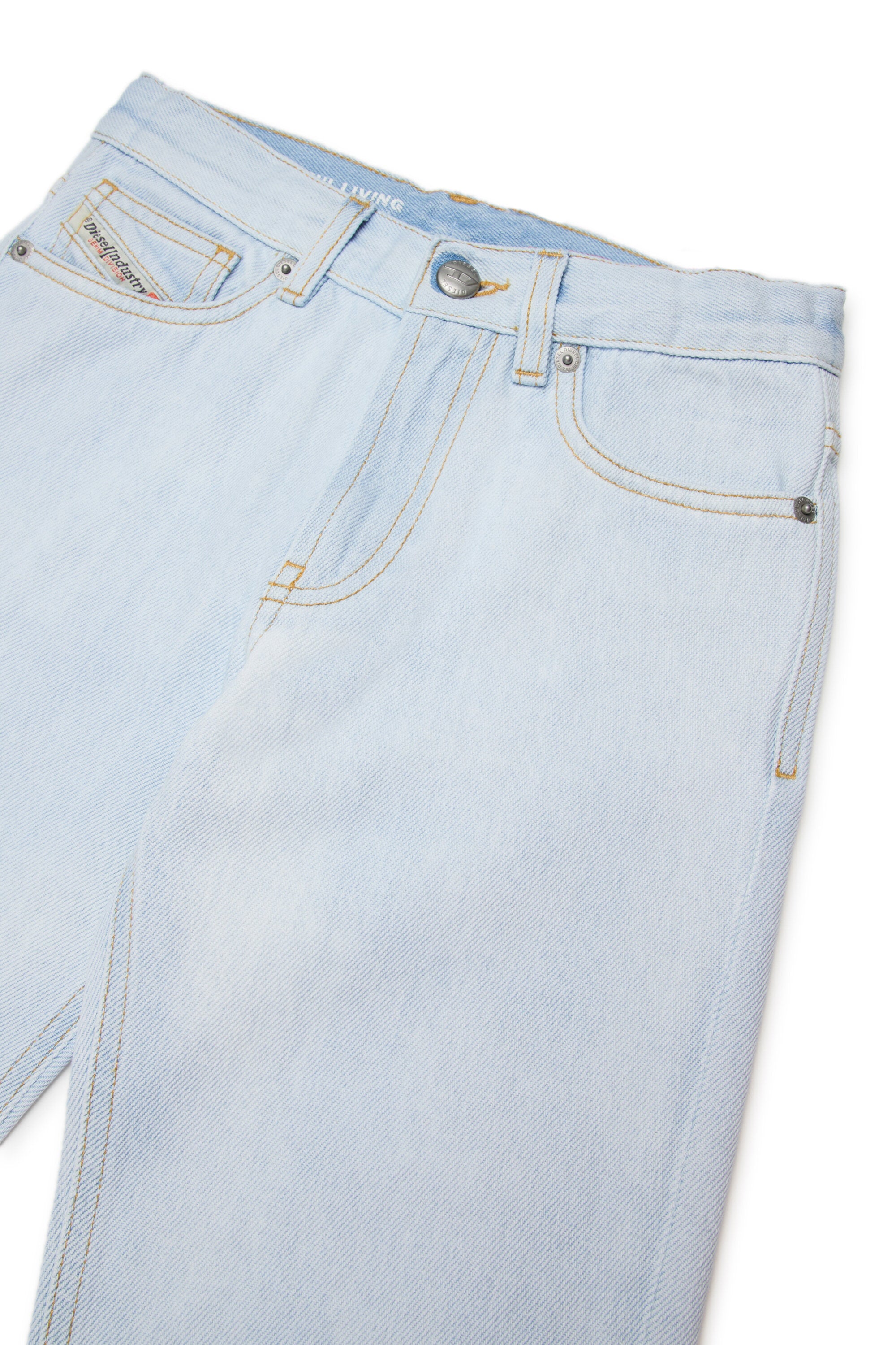 Regular fit light blue wash jeans - 2010