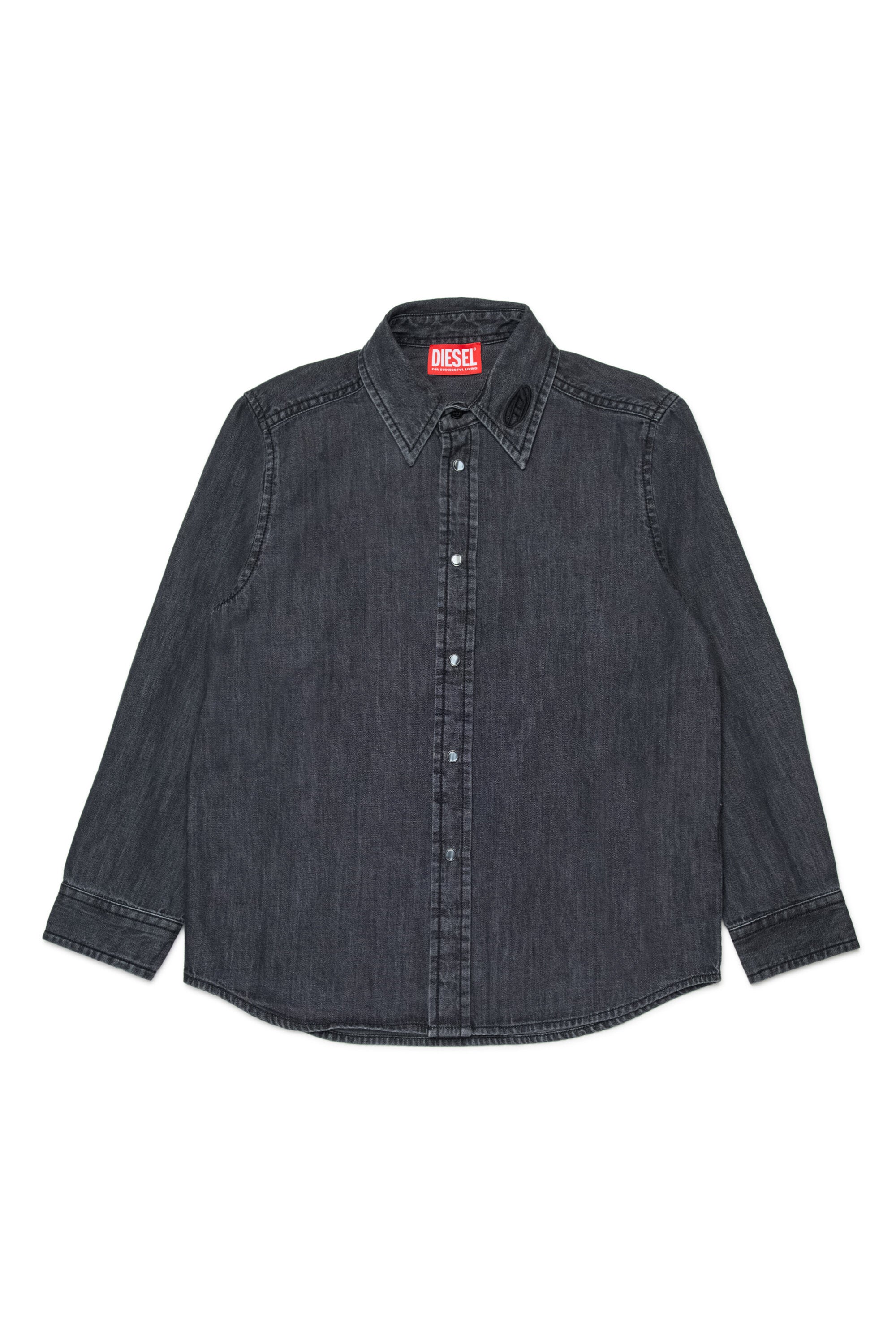 Camisa vaquera con mangas largas y logotipo