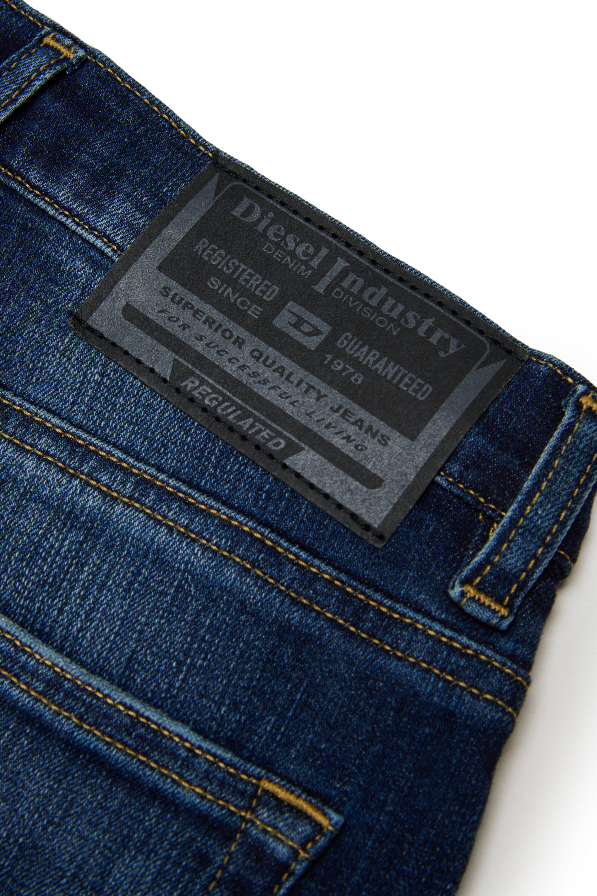 Jeans de corte holgado lavado azul medio - D-Argjx